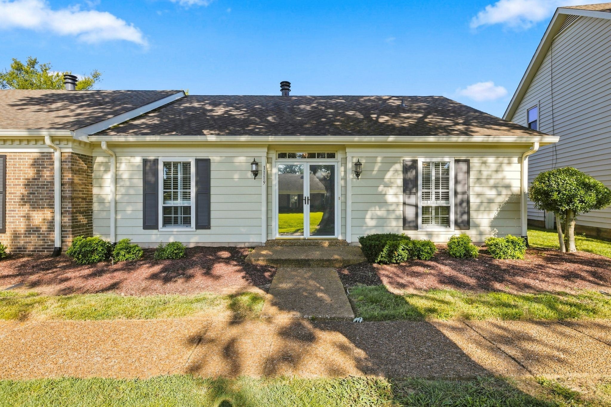 1119 E Northfield Blvd — photo