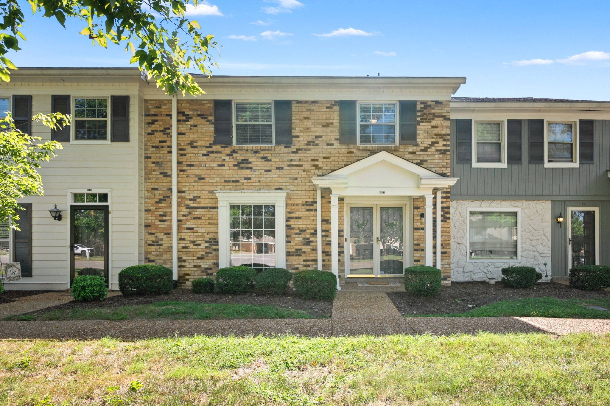 1002 E Northfield Blvd B103 — photo