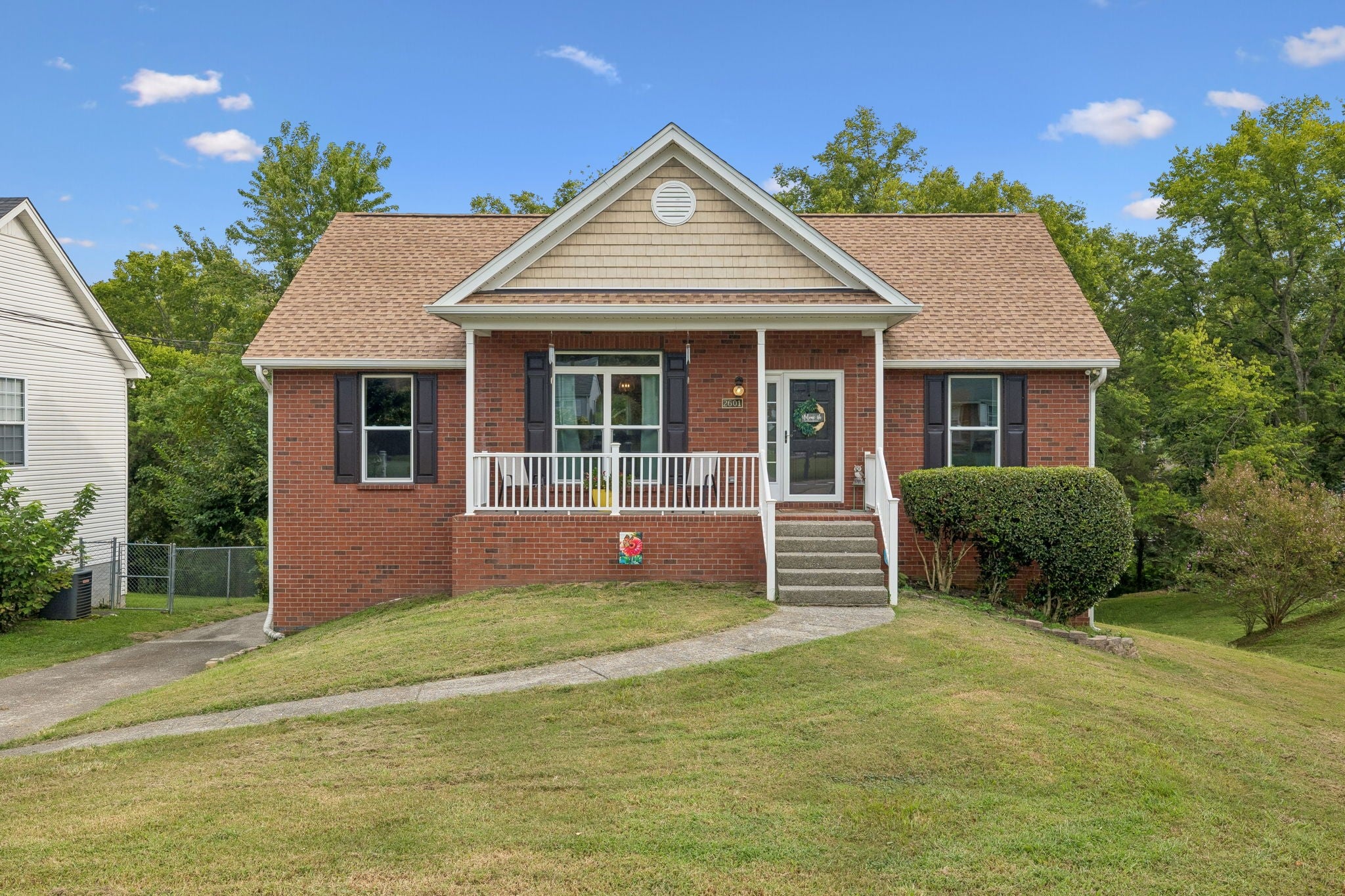 2601 Woodberry Dr — photo
