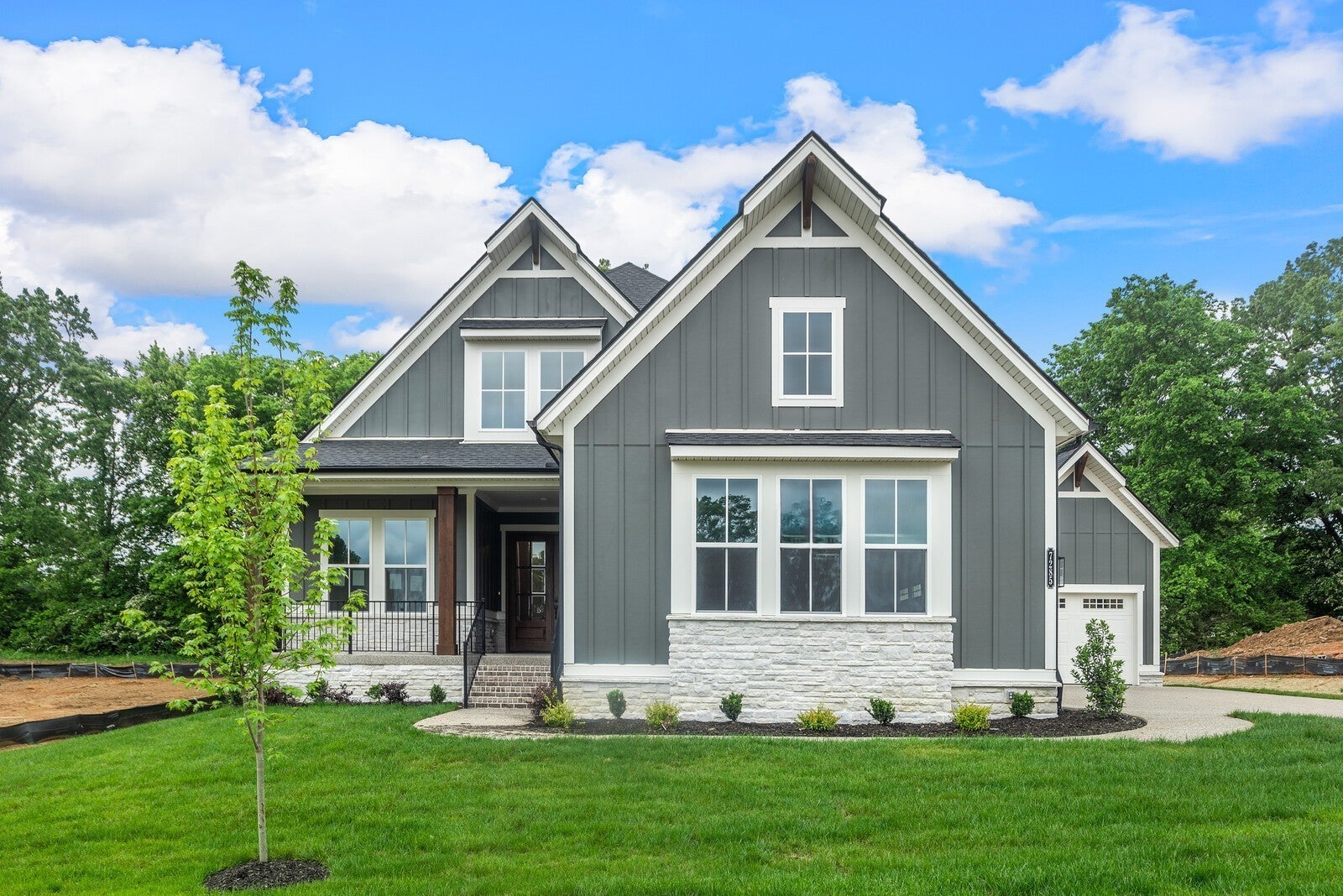 7292 Woodruff Dr — photo