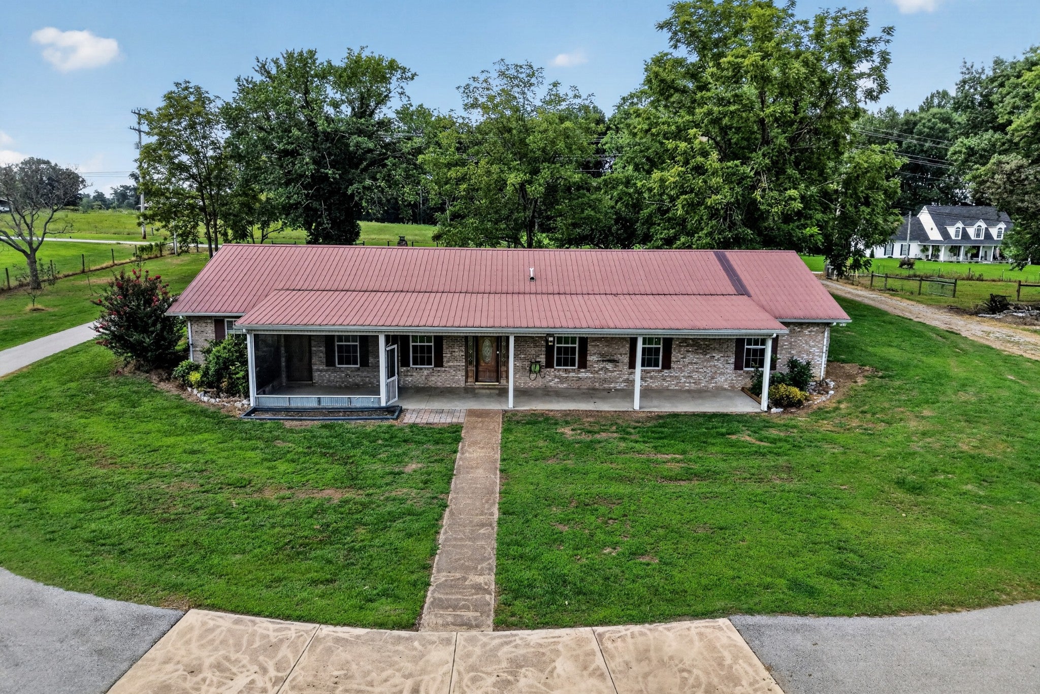 5520 Academy Rd — photo