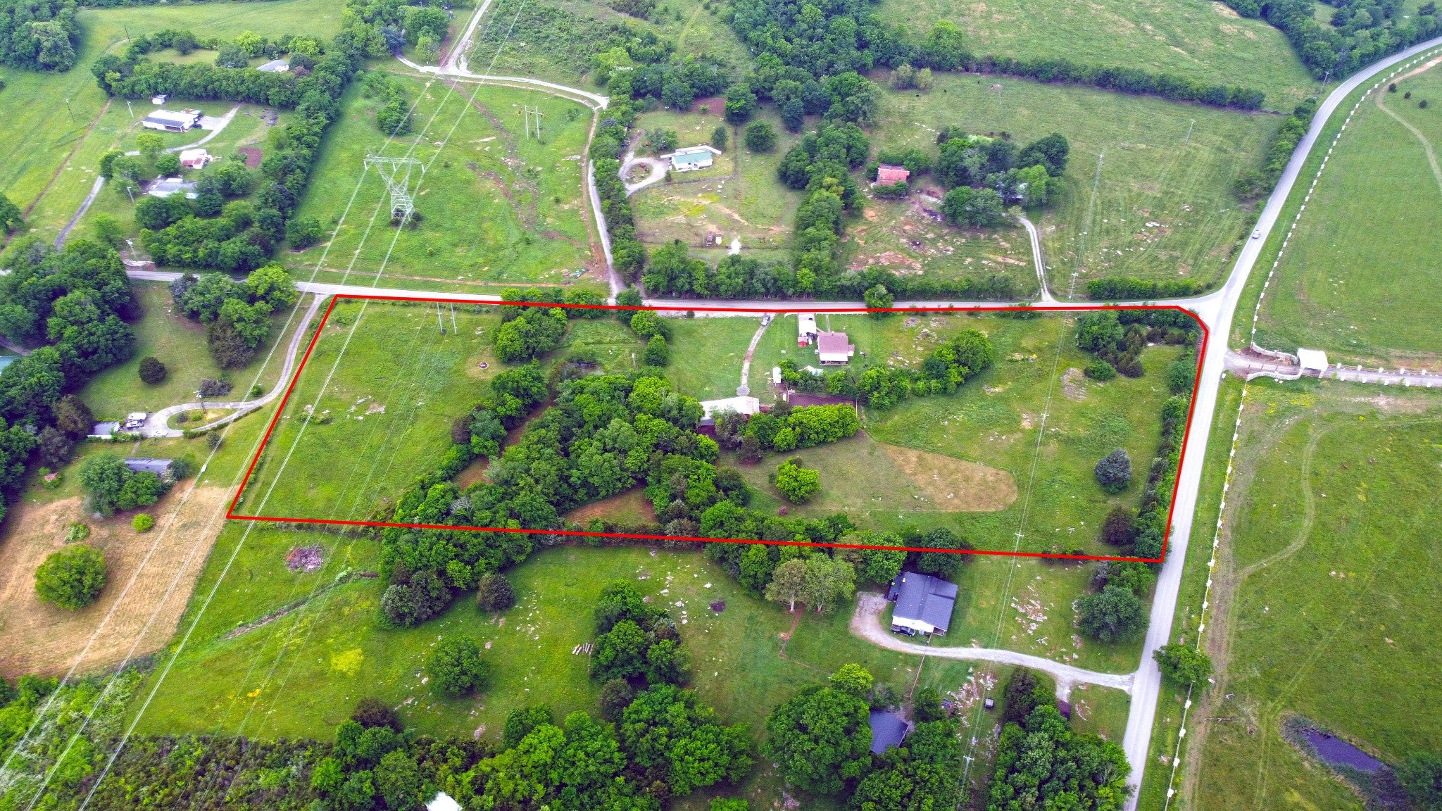 4629 SE Tater Peeler Rd — photo