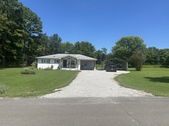 3687 Blue Spring Rd — photo