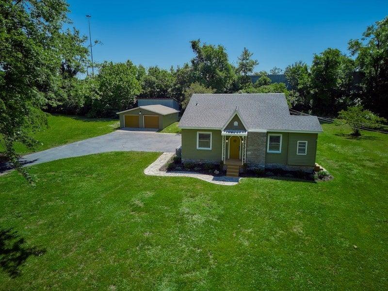 113 Rhine Dr — photo