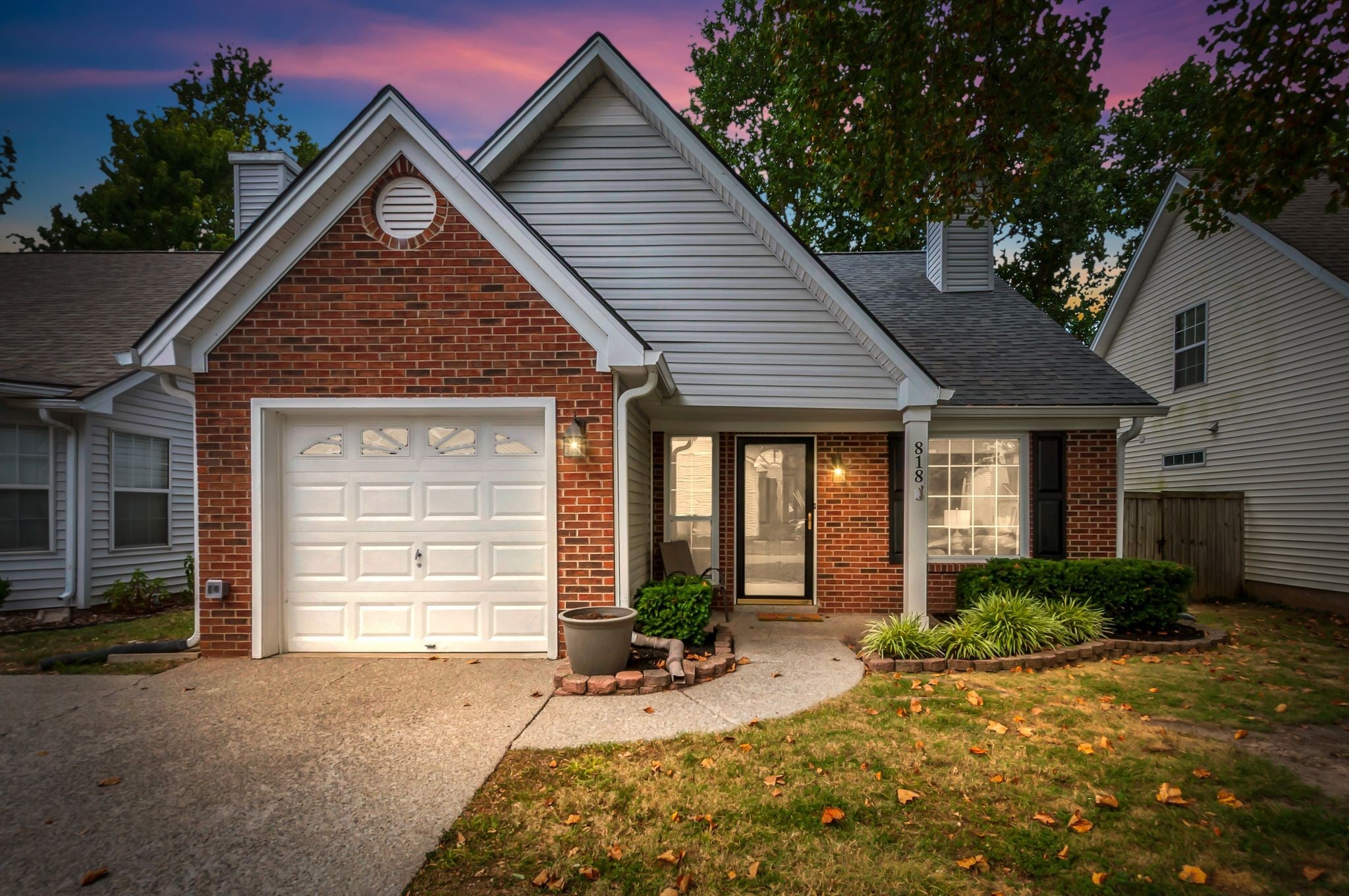 818 Brandyleigh Ct — photo