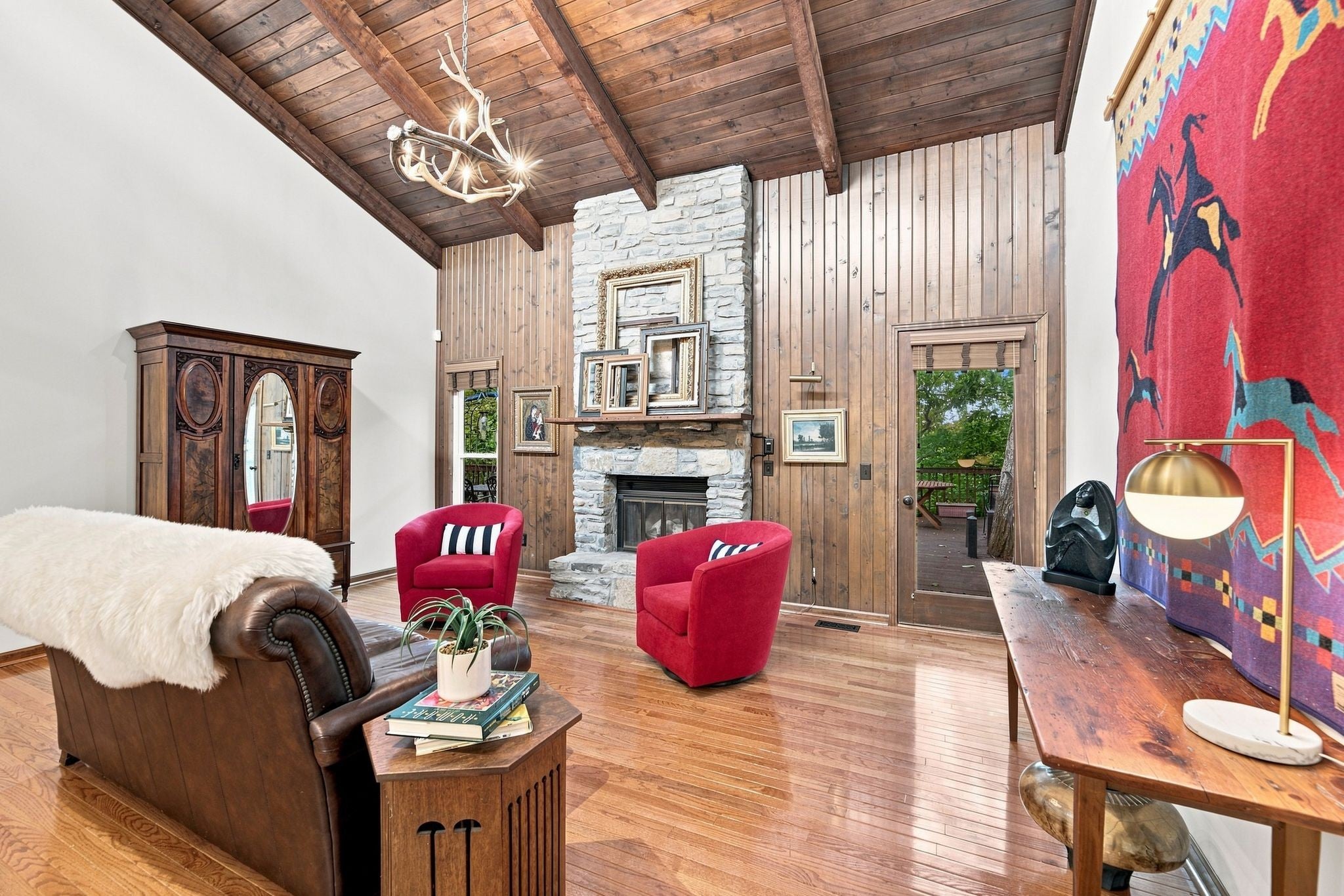 1405 Robert E Lee Ln — photo