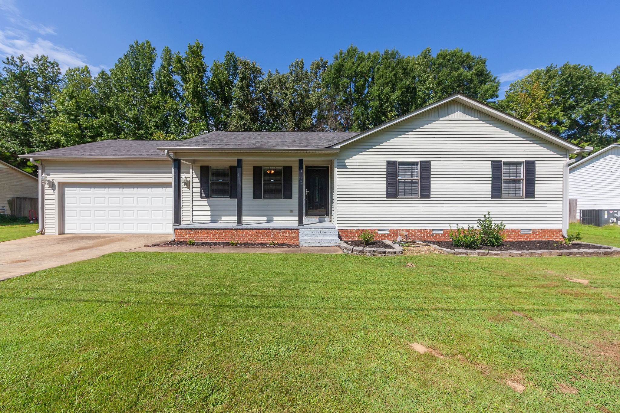 19 Dyer Creek Ln — photo