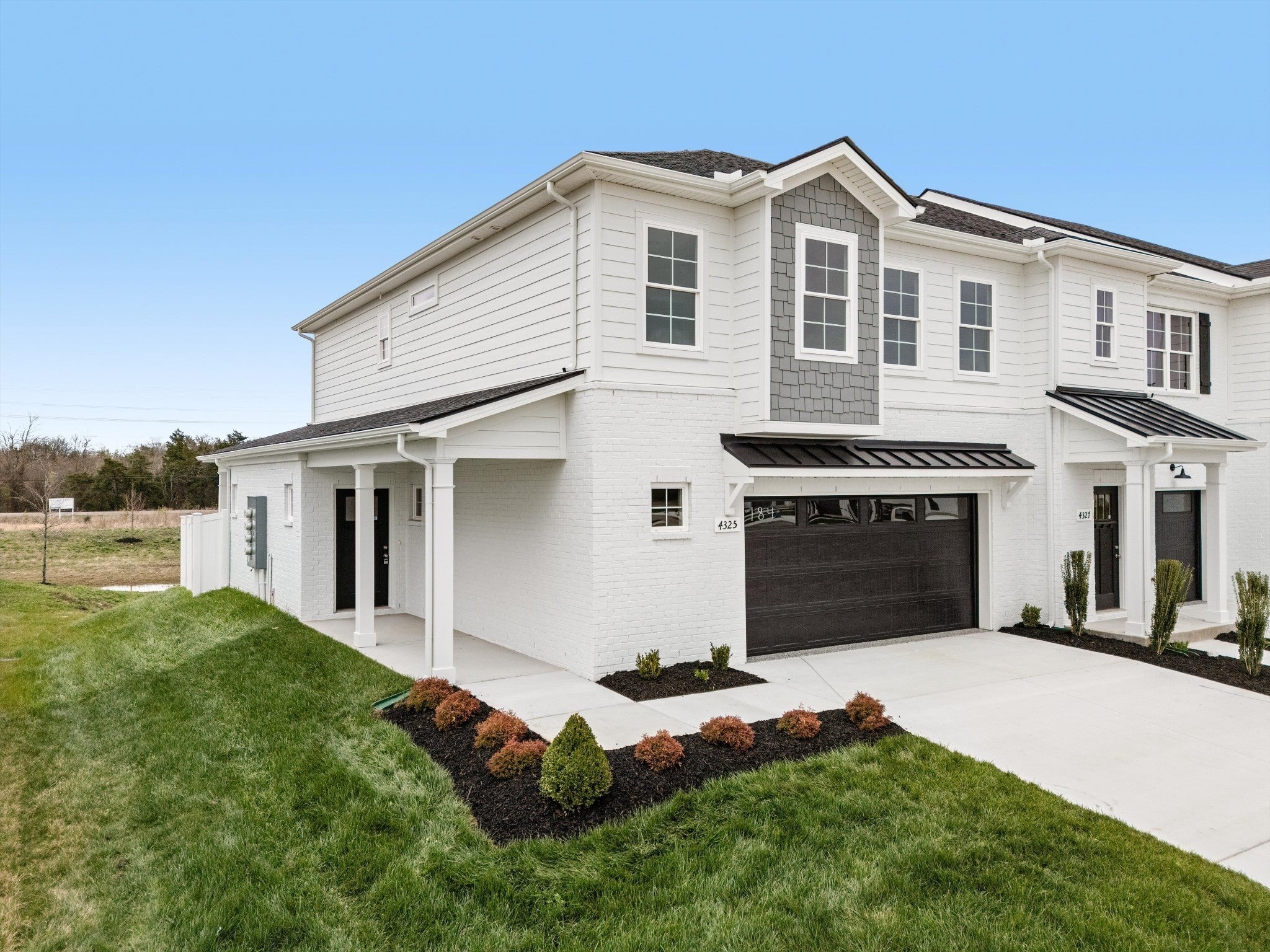 4331 Calusa Dr — photo