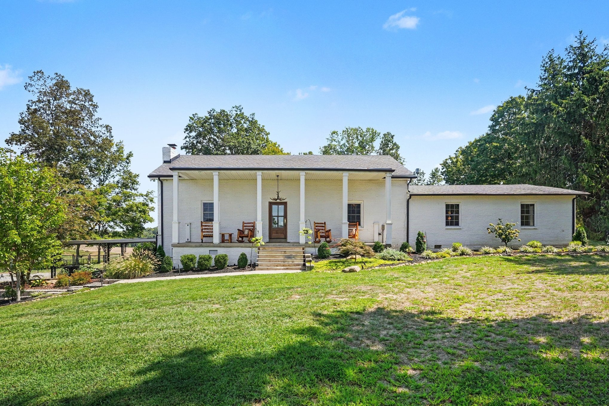 1330 Ridge Rd — photo