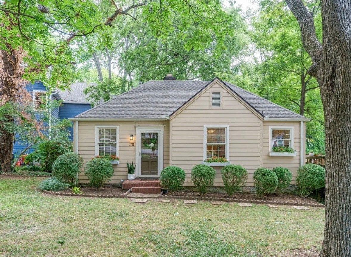 2725 Sharondale Ct — photo
