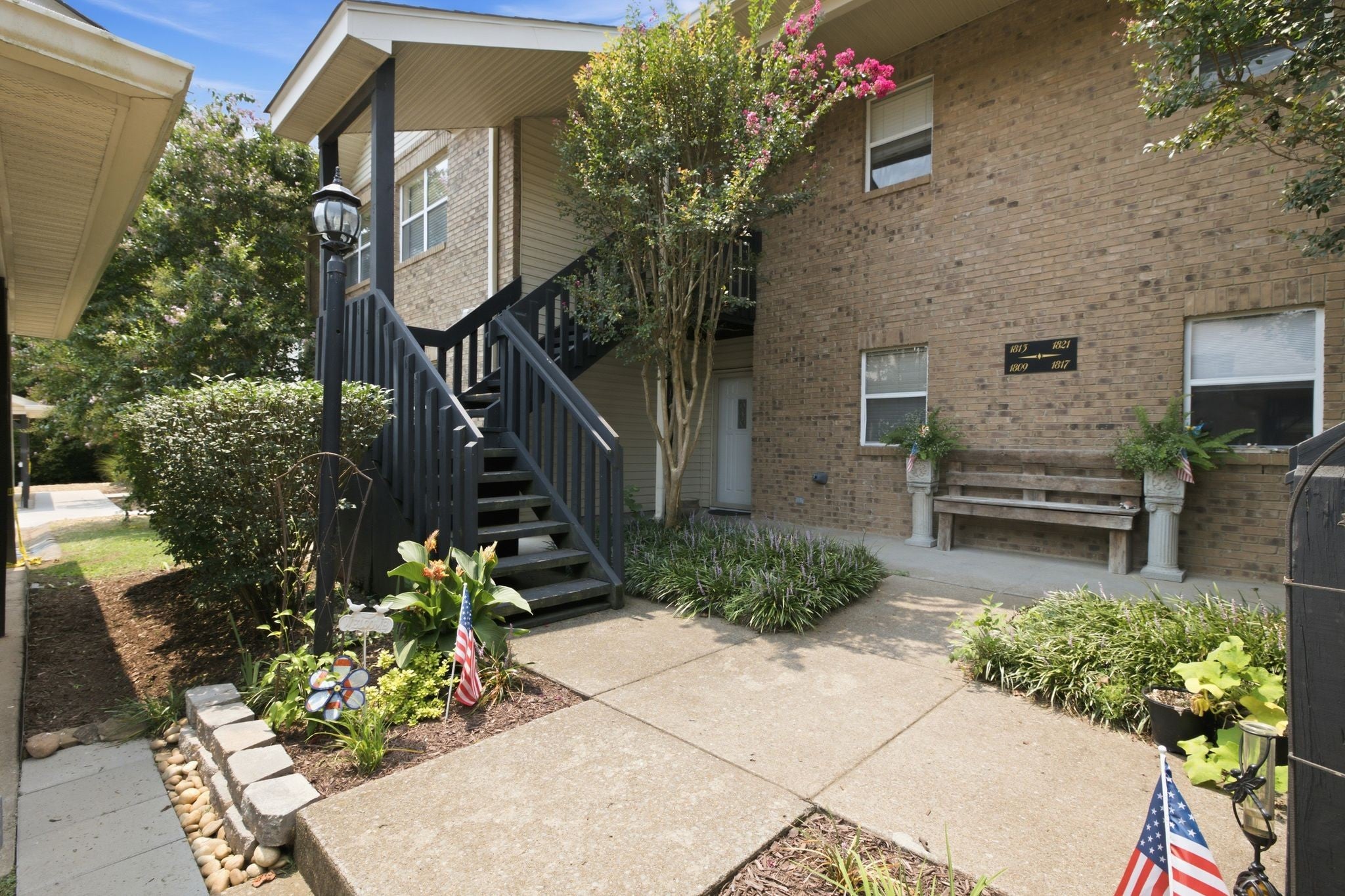 1809 Brockton Pl — photo