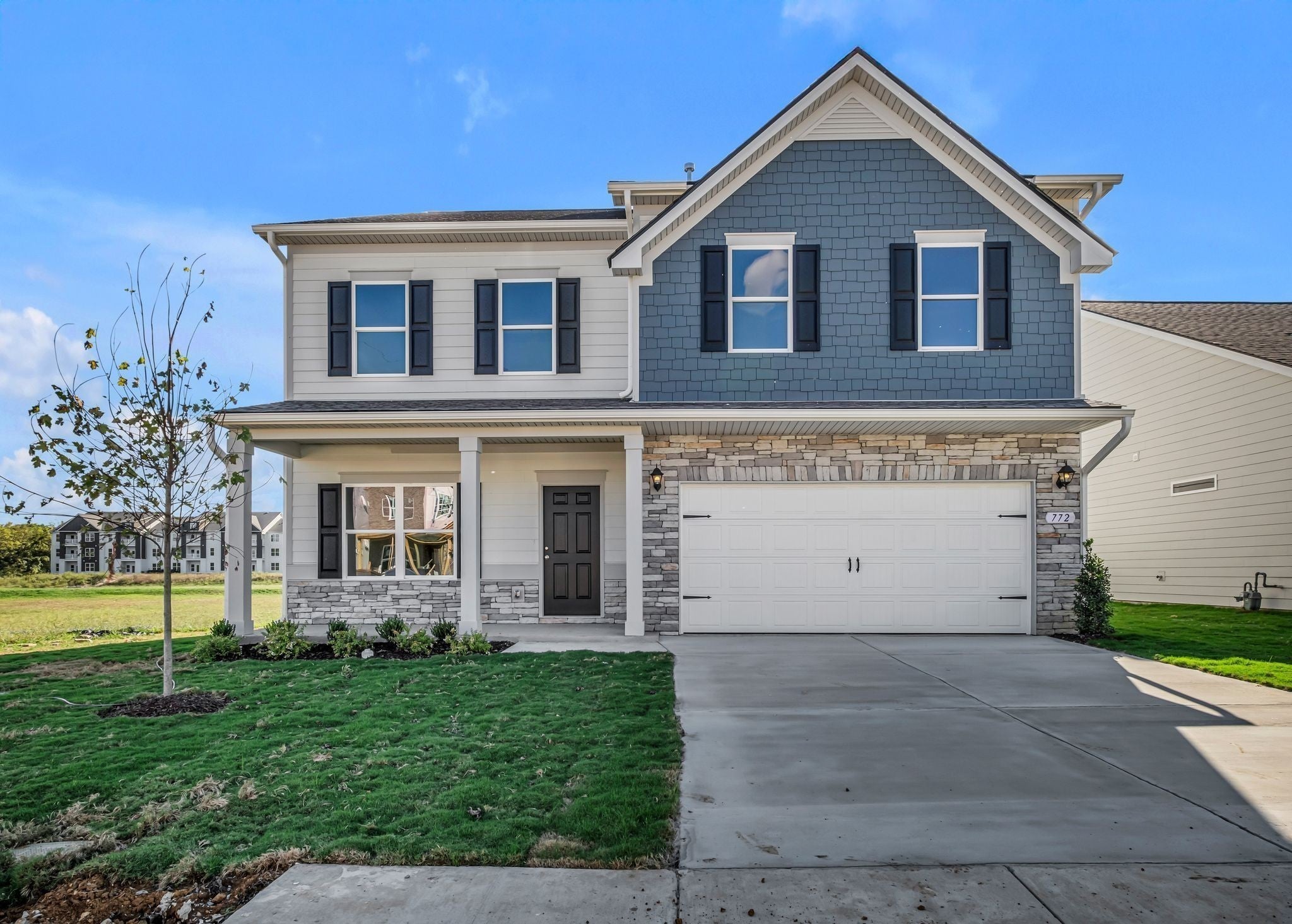 521 Charing Cross Dr — photo
