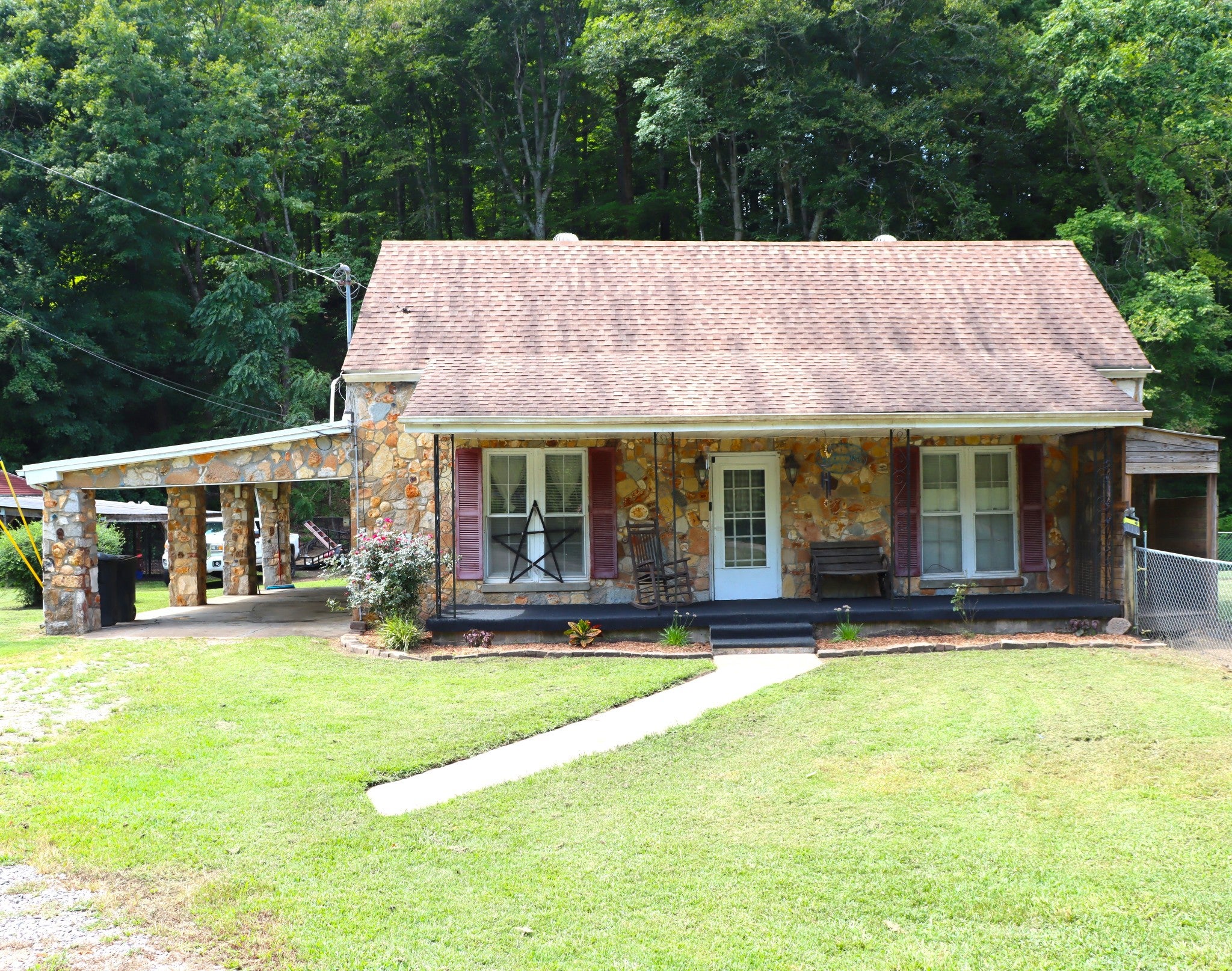 5131 Castleberry Hollow Rd — photo