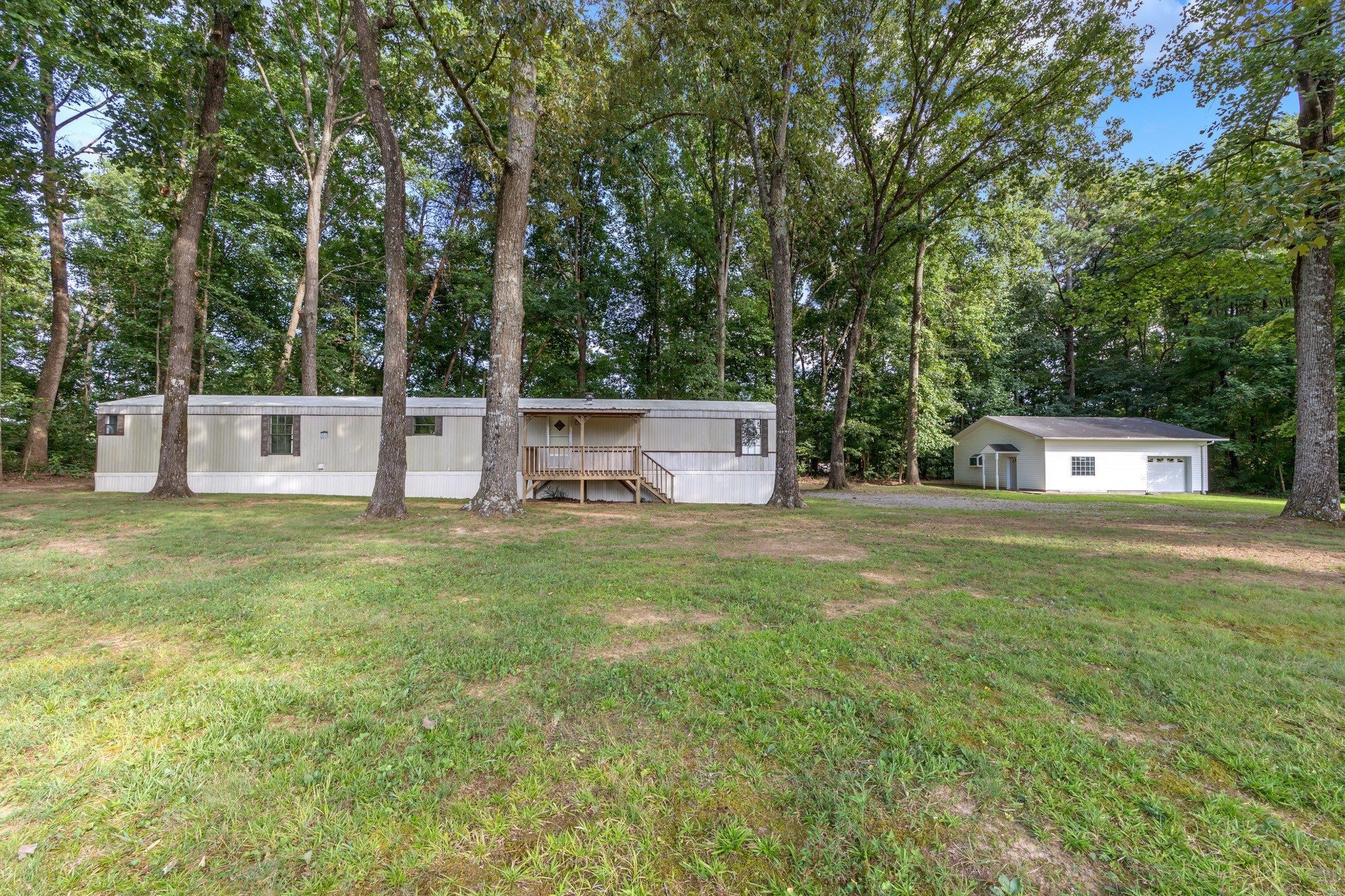 412 Weese Rd SE — photo
