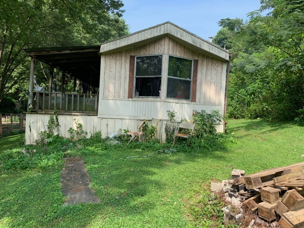 80 Free Hill Rd — photo