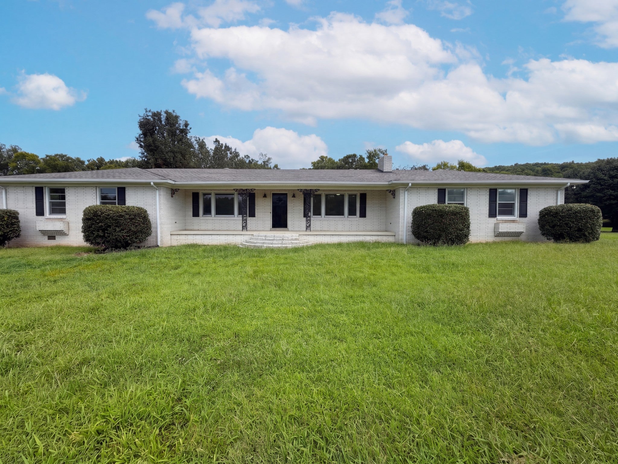 224 Dixon Springs Hwy — photo