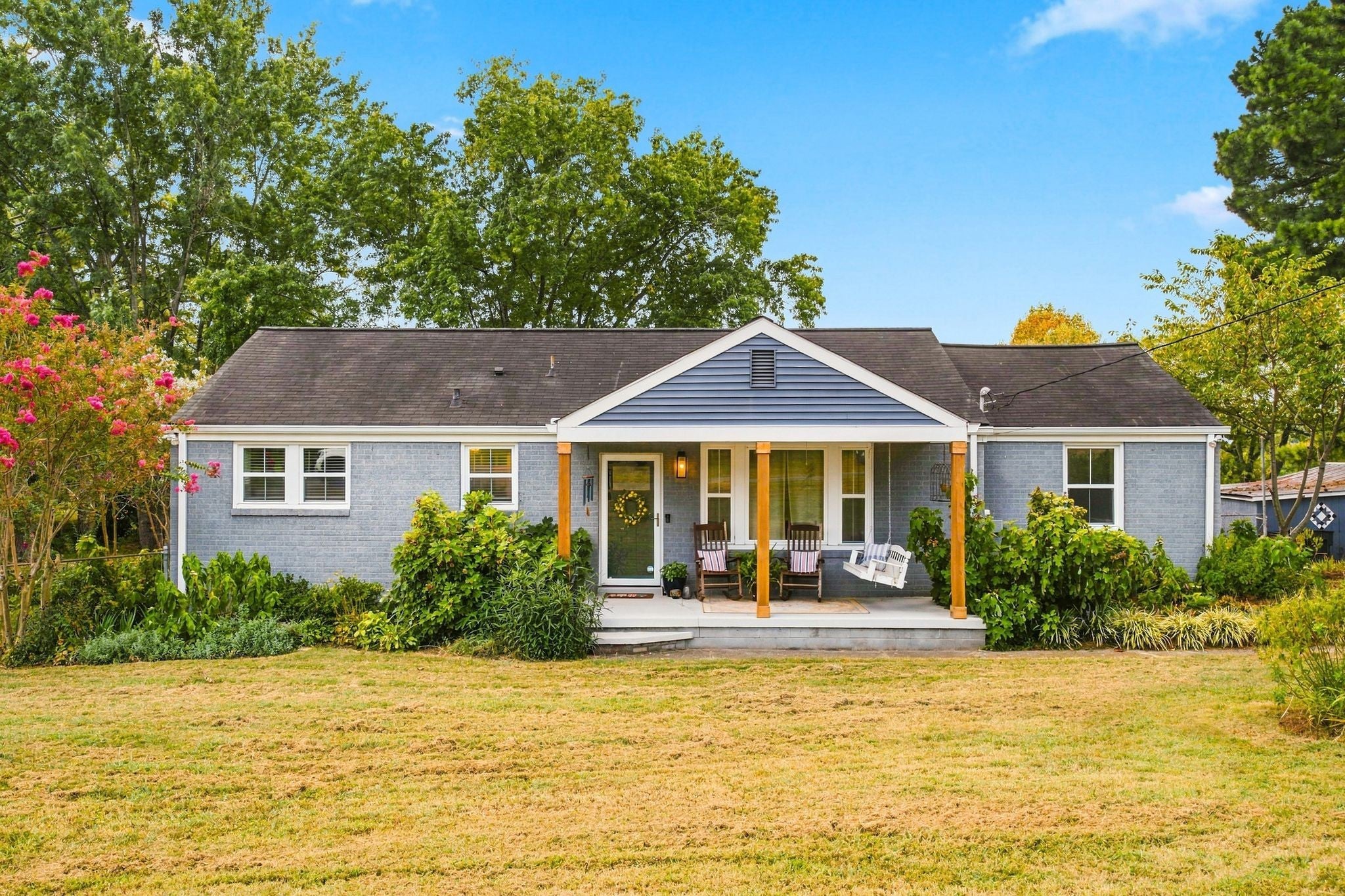 516 Vinson Dr — photo
