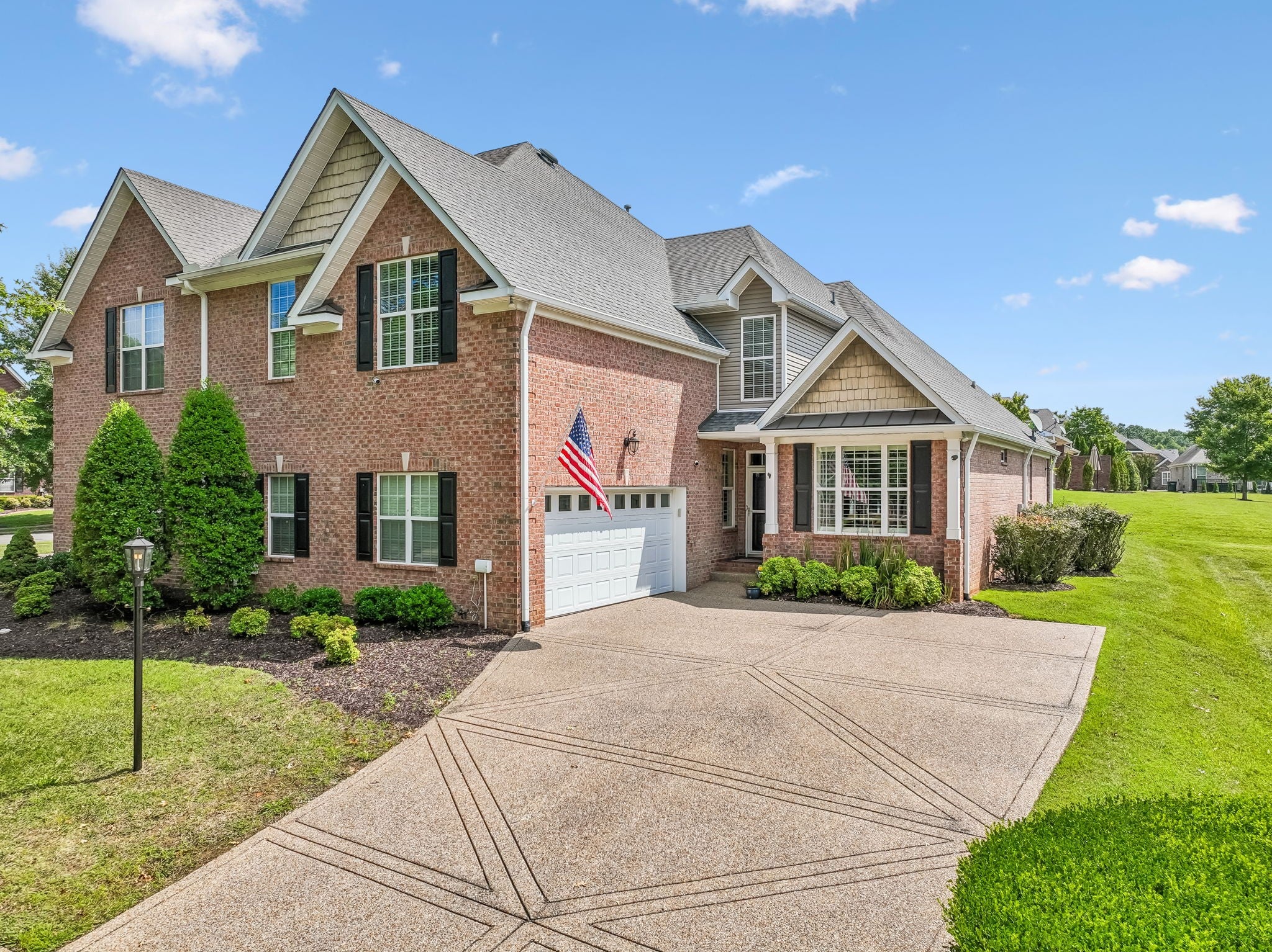 1219 Chickadee Cir — photo