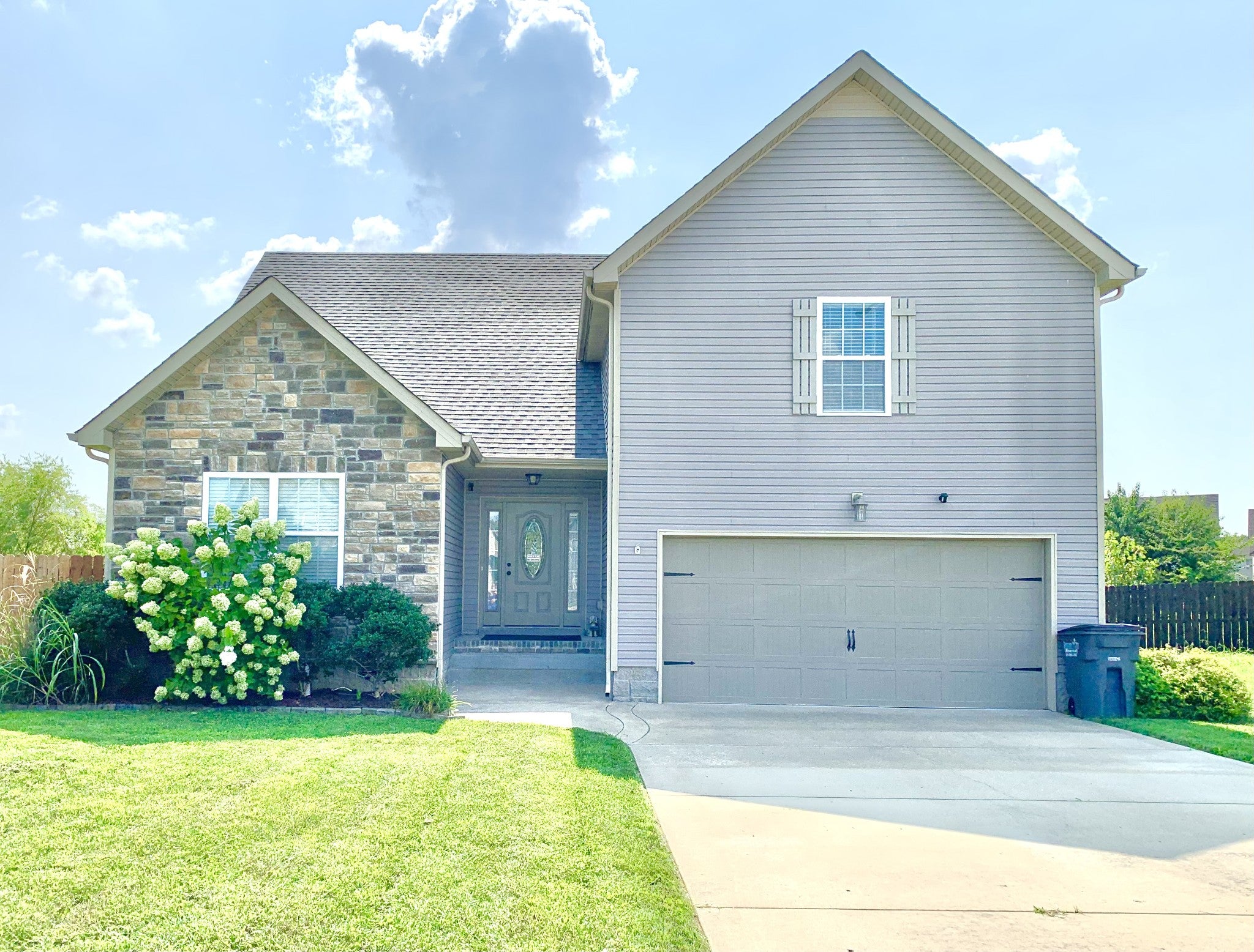 3734 Silver Fox Ct — photo