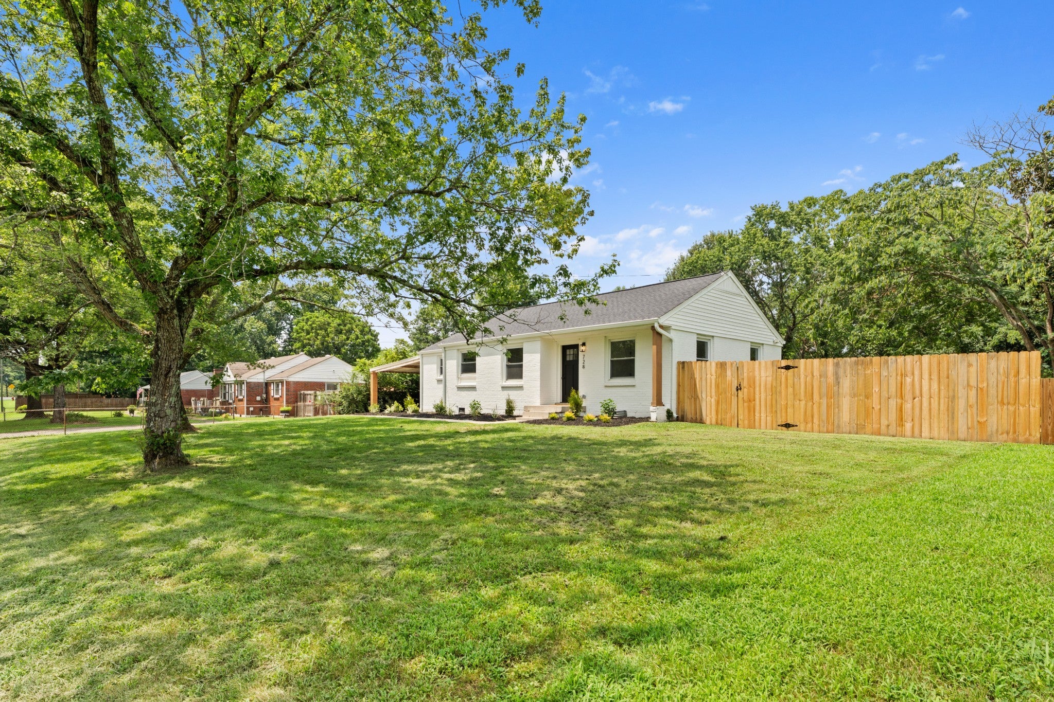 728 Evergreen Trl — photo
