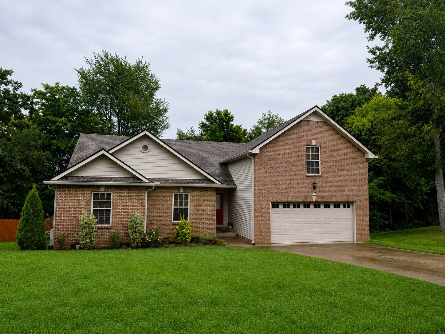 530 Glenstone Springs Dr — photo