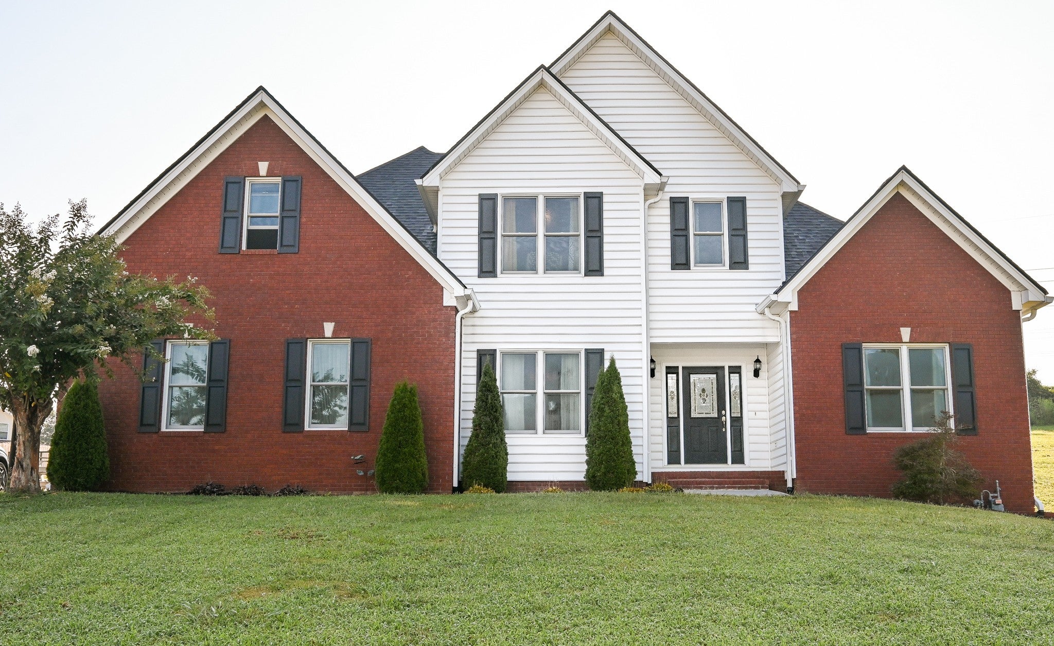115 Peppertree Dr NE — photo