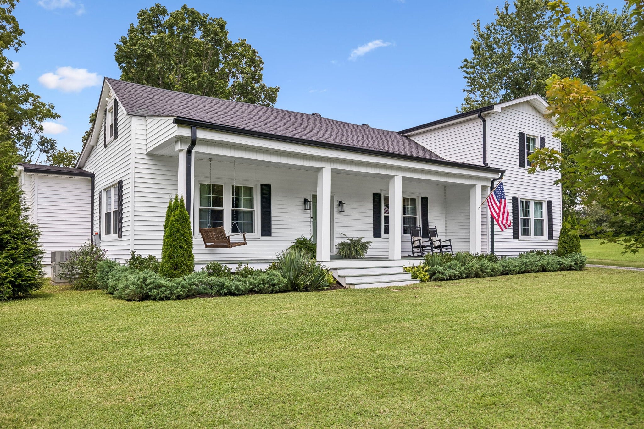 7309 Old Nashville Rd — photo
