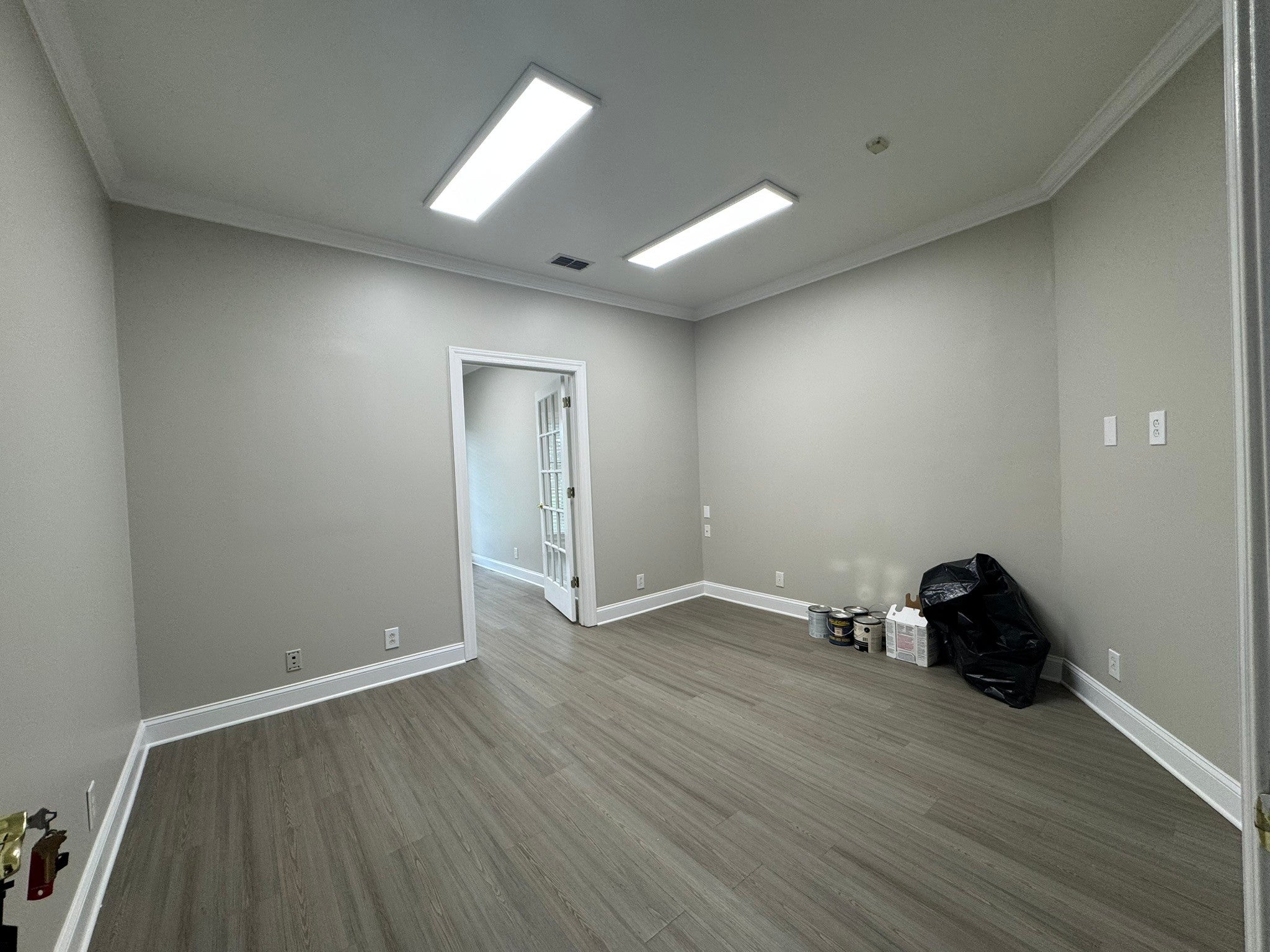 697 President Pl — photo