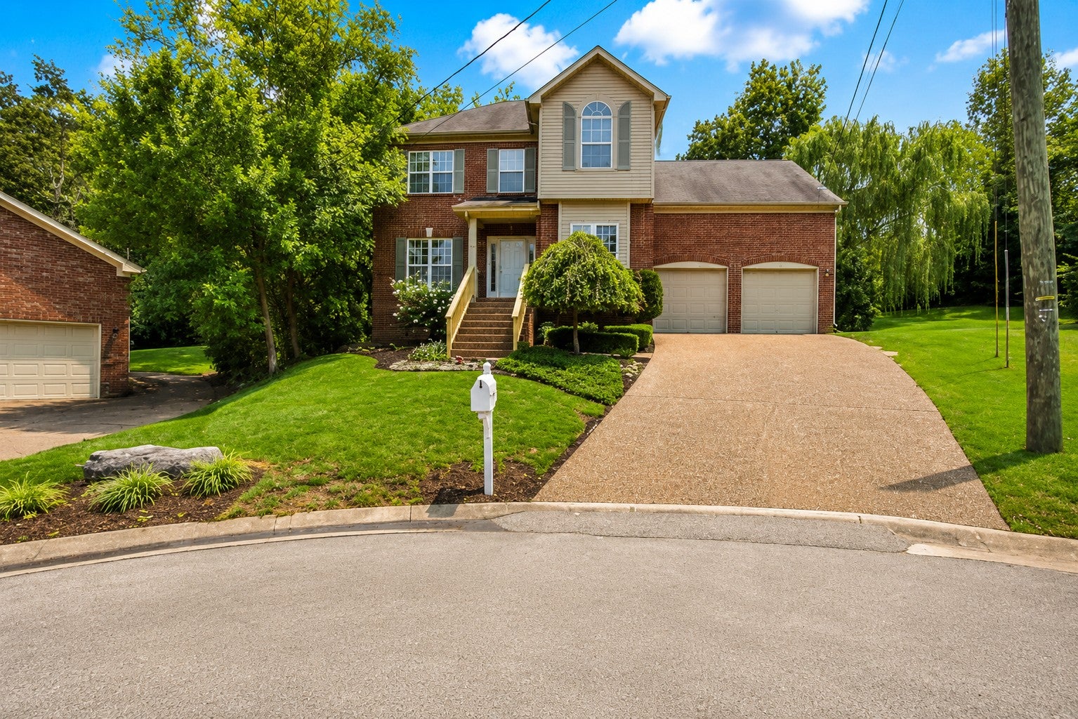 3414 McVie Ct — photo