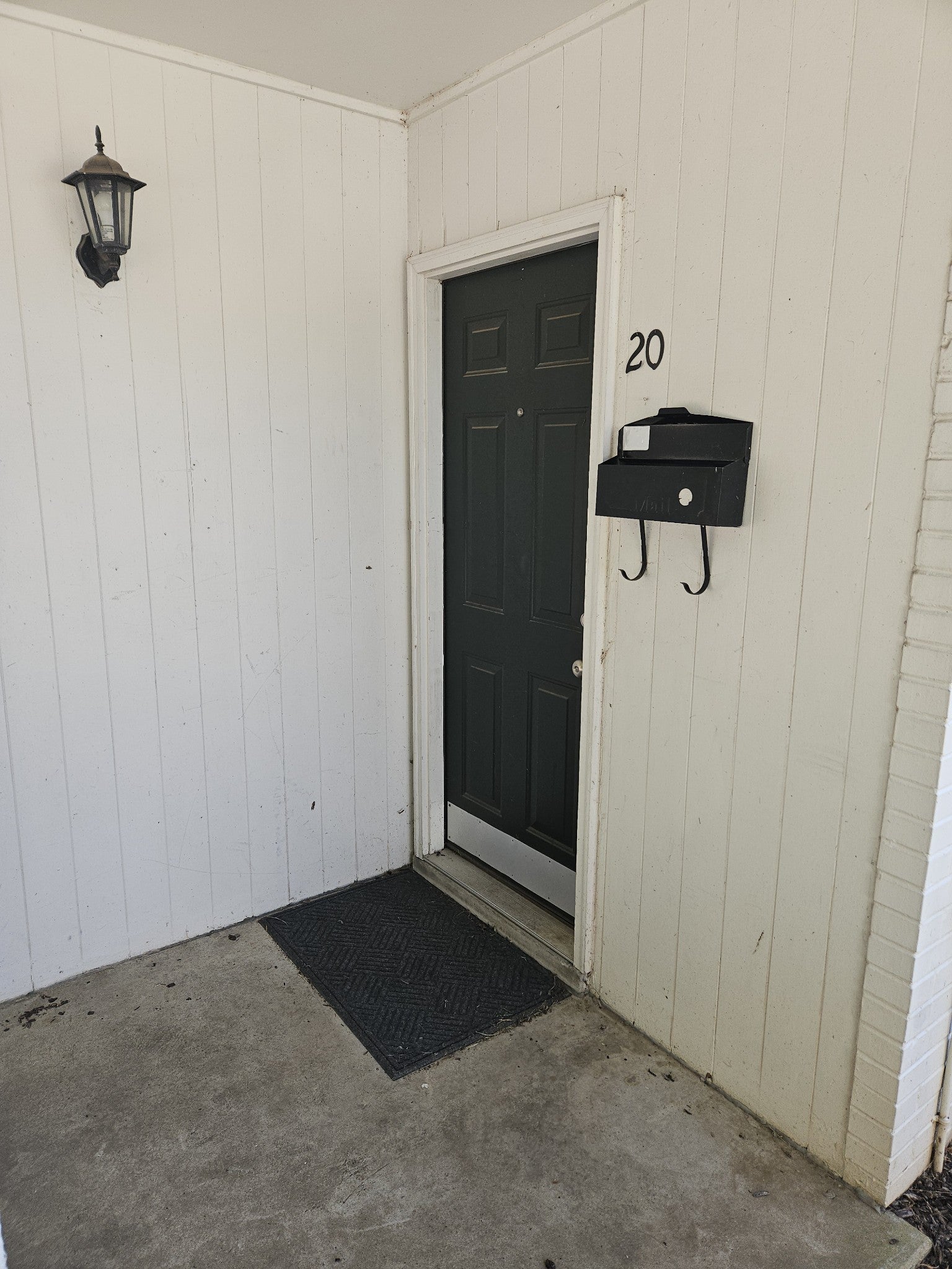 802 E Main St 20 — photo