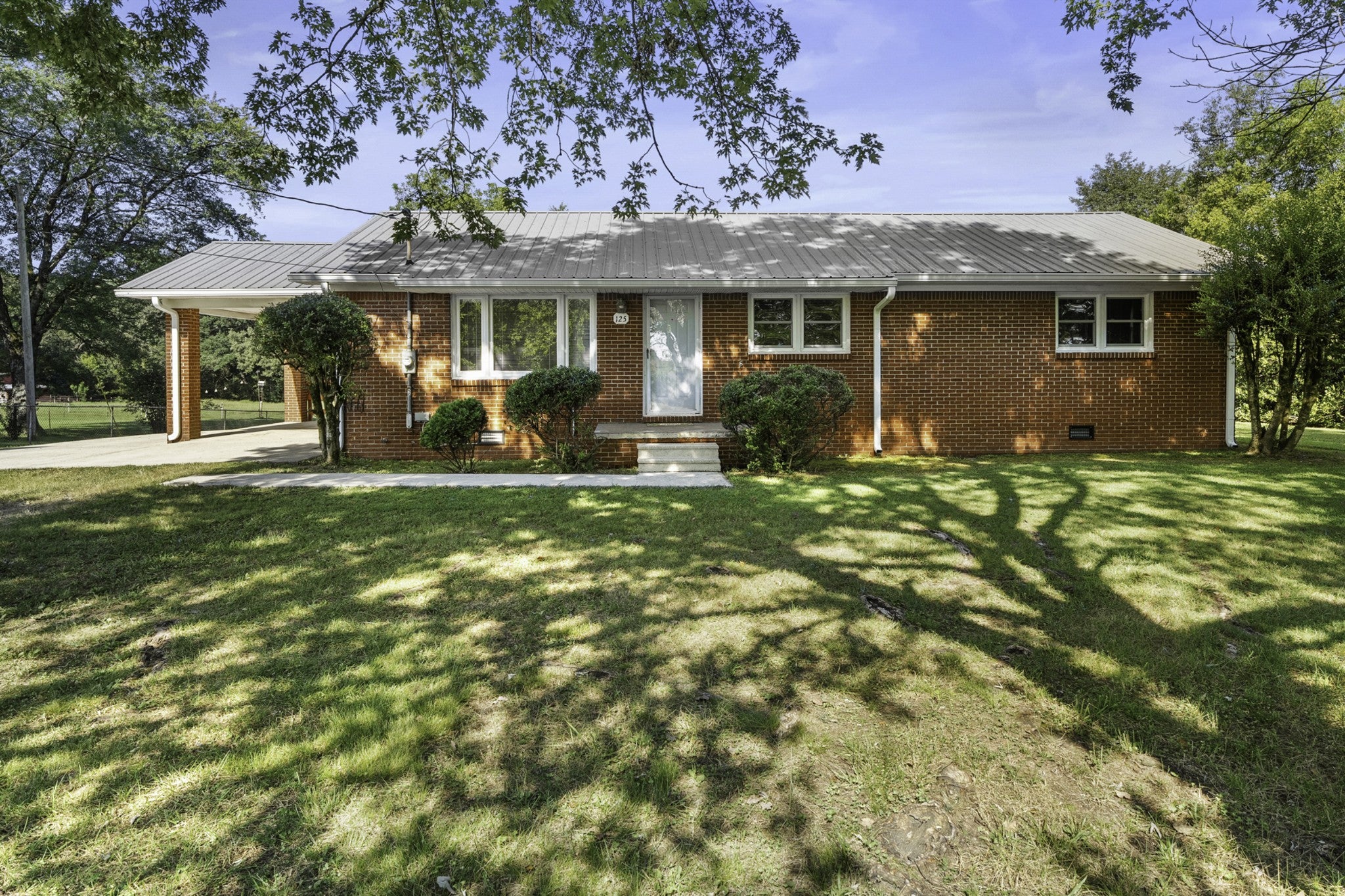 125 Spring Creek Rd — photo