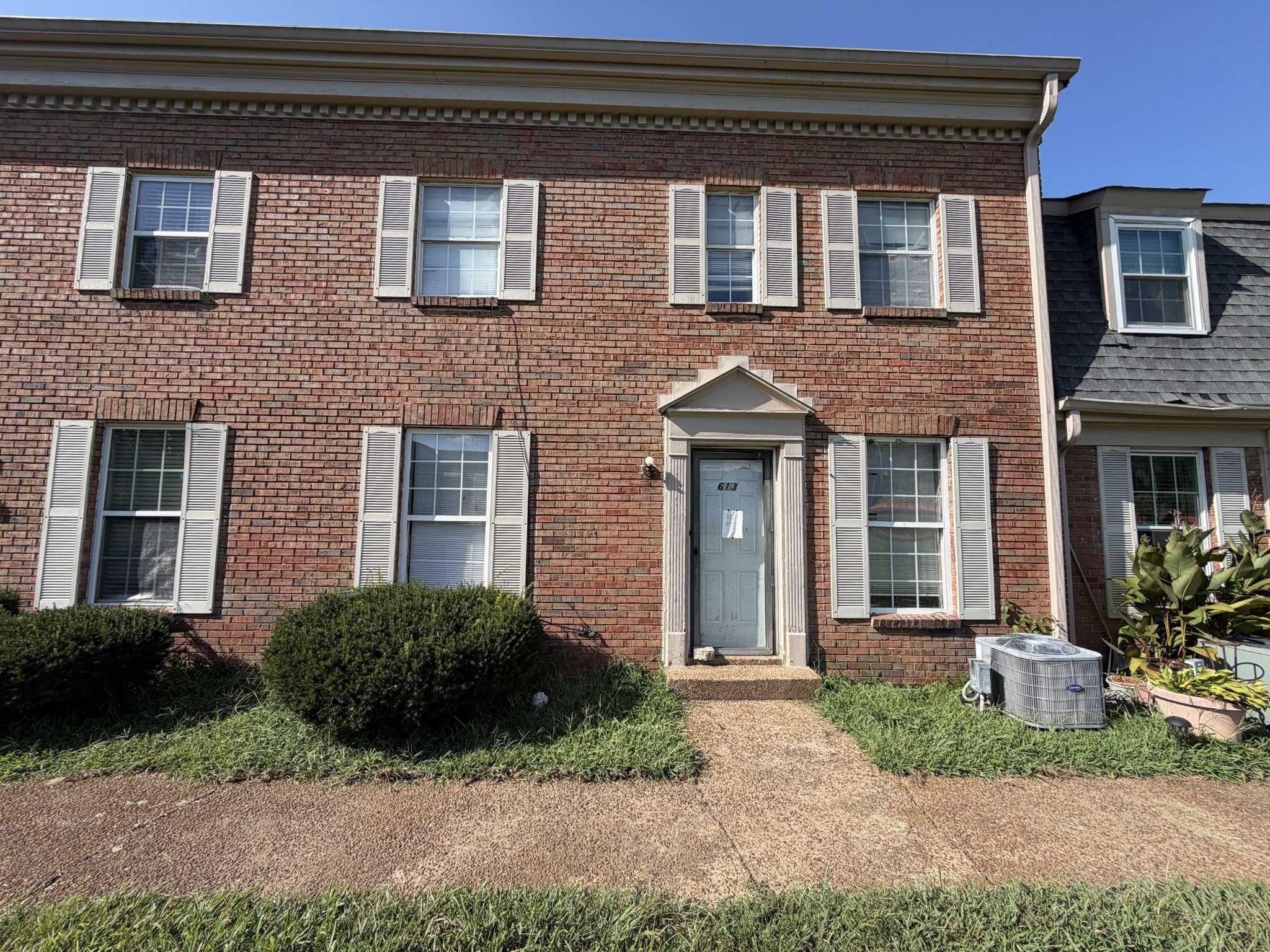 323 Forest Park Rd 6-13 — photo