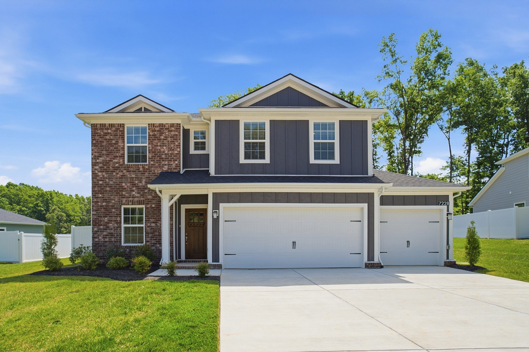 7228 Fairlawn Dr — photo