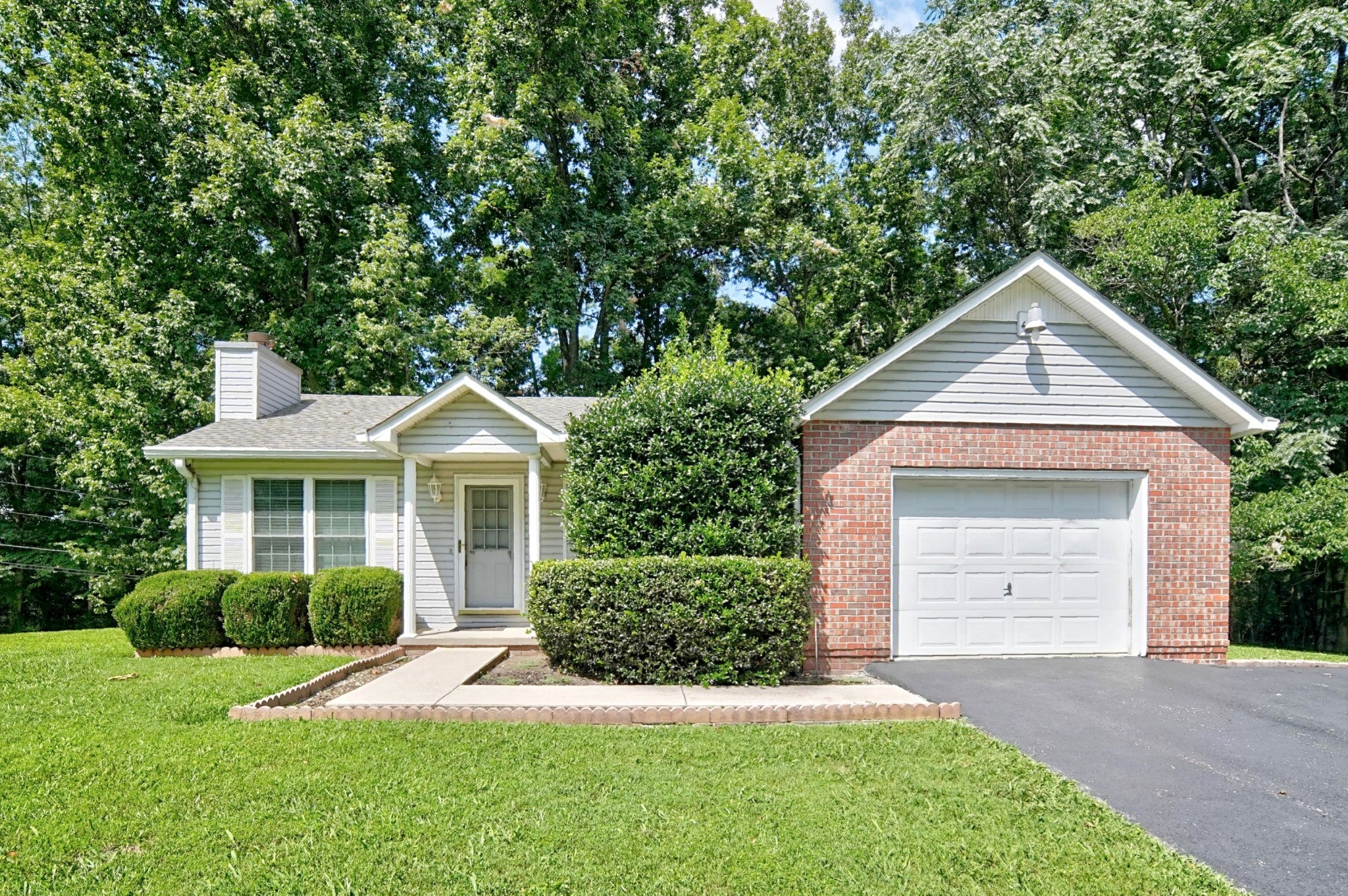 1669 Boone Drive — photo