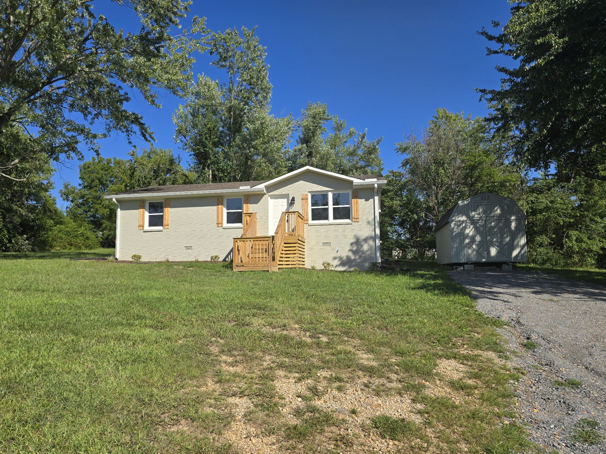7105 School Heights Dr — photo