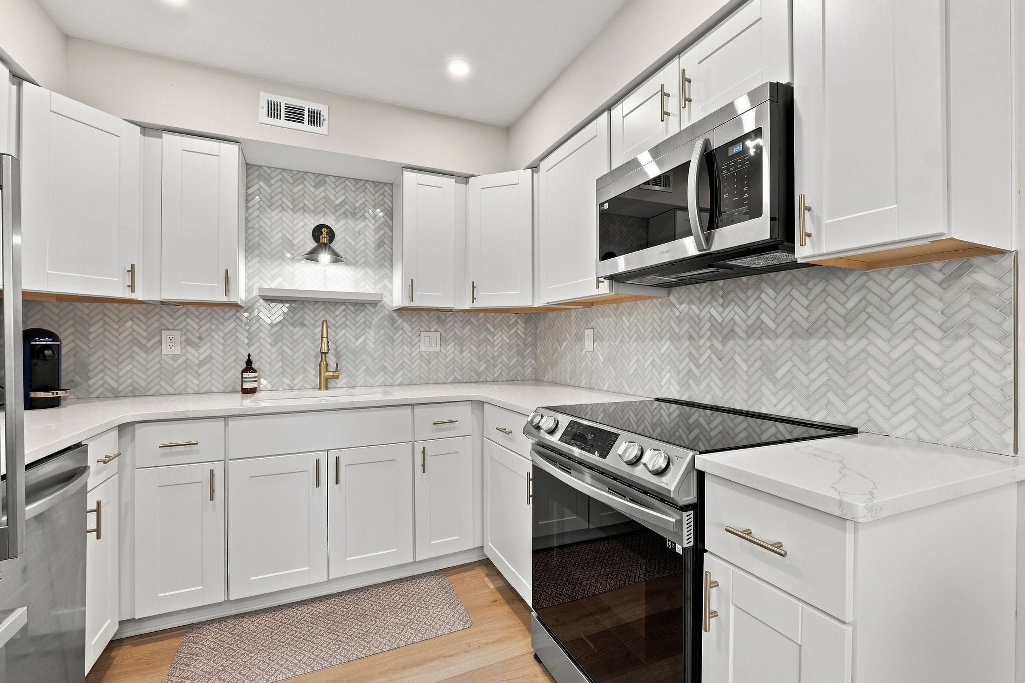 5858 Brentwood Trce — photo