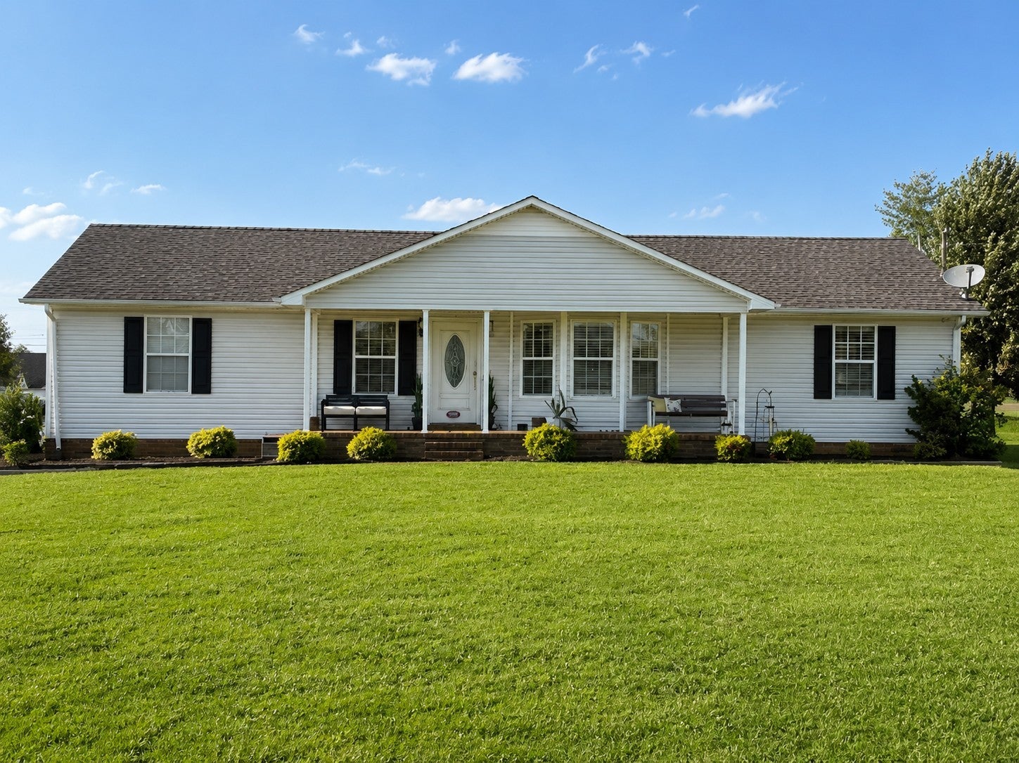 1325 Horseshoe Dr — photo