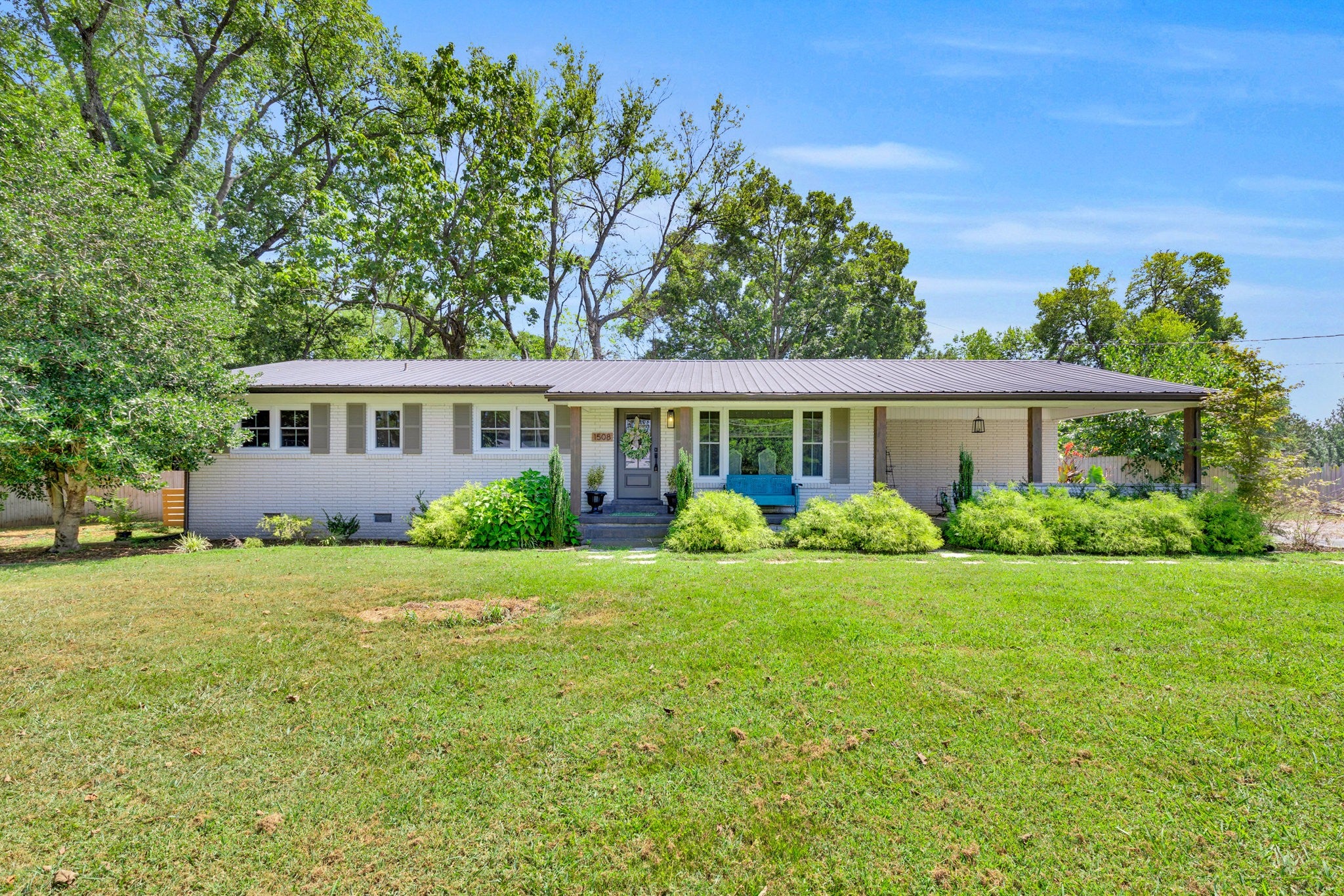 1508 Turnpike Rd — photo