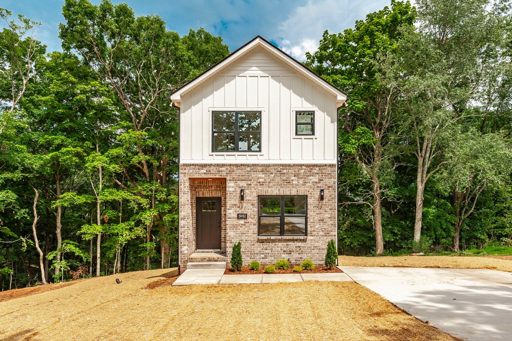 5982 Greer Rd — photo