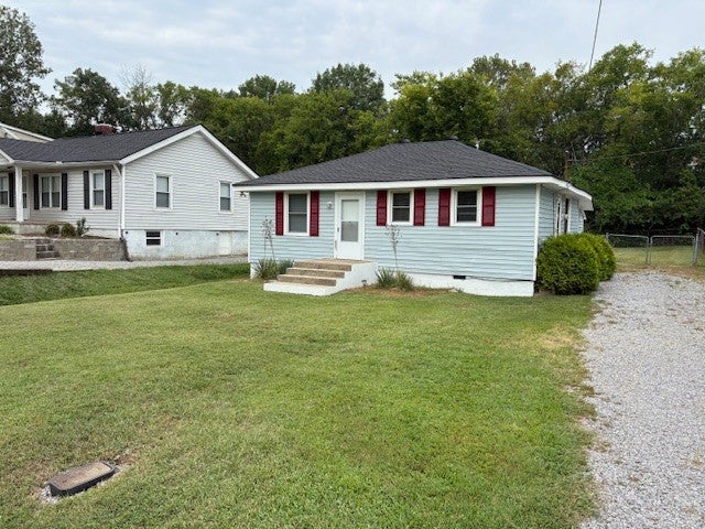 121 McArthur Dr — photo