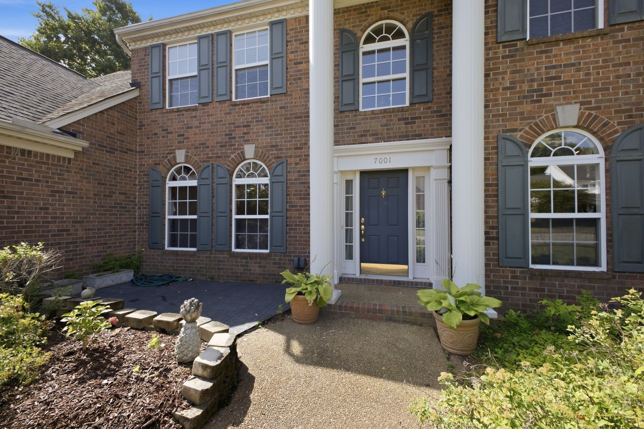 7001 Stone Run Dr — photo