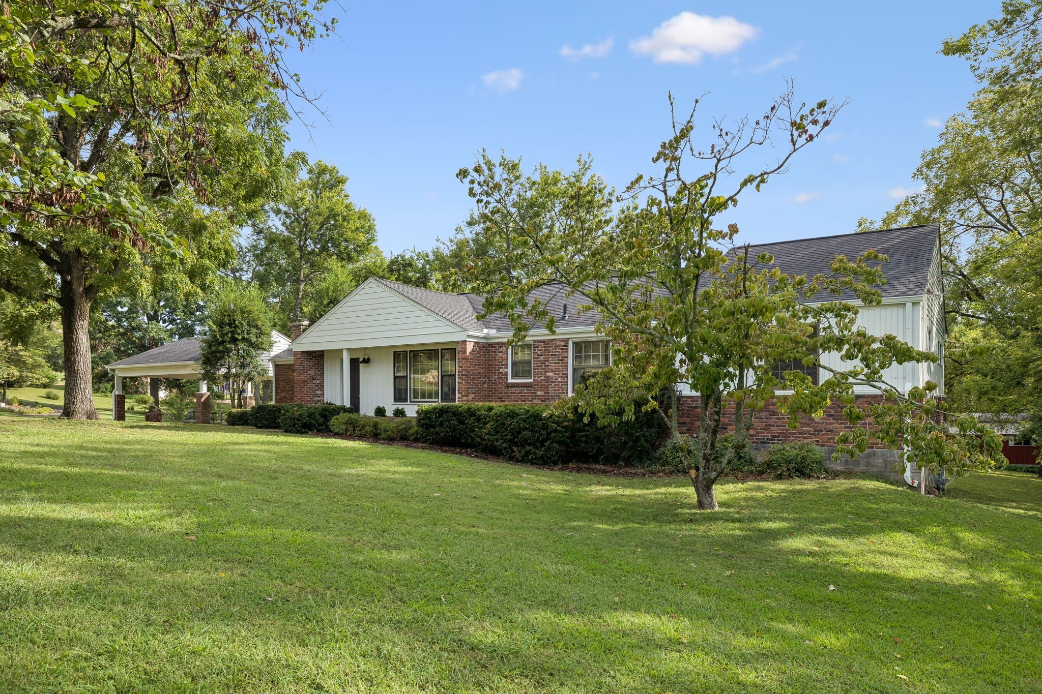 2809 Lincoya Dr — photo