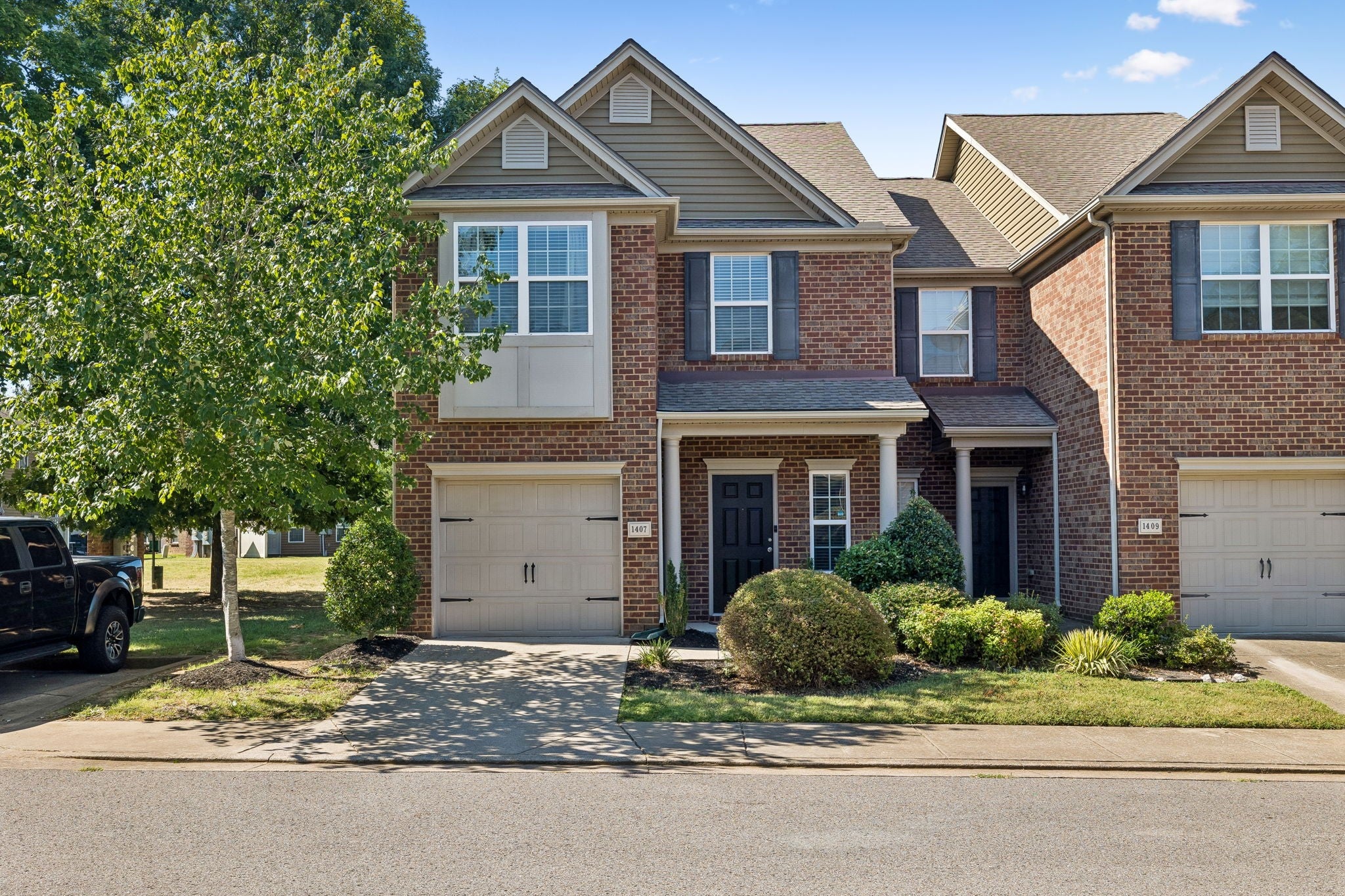1407 Beech Grove Way — photo