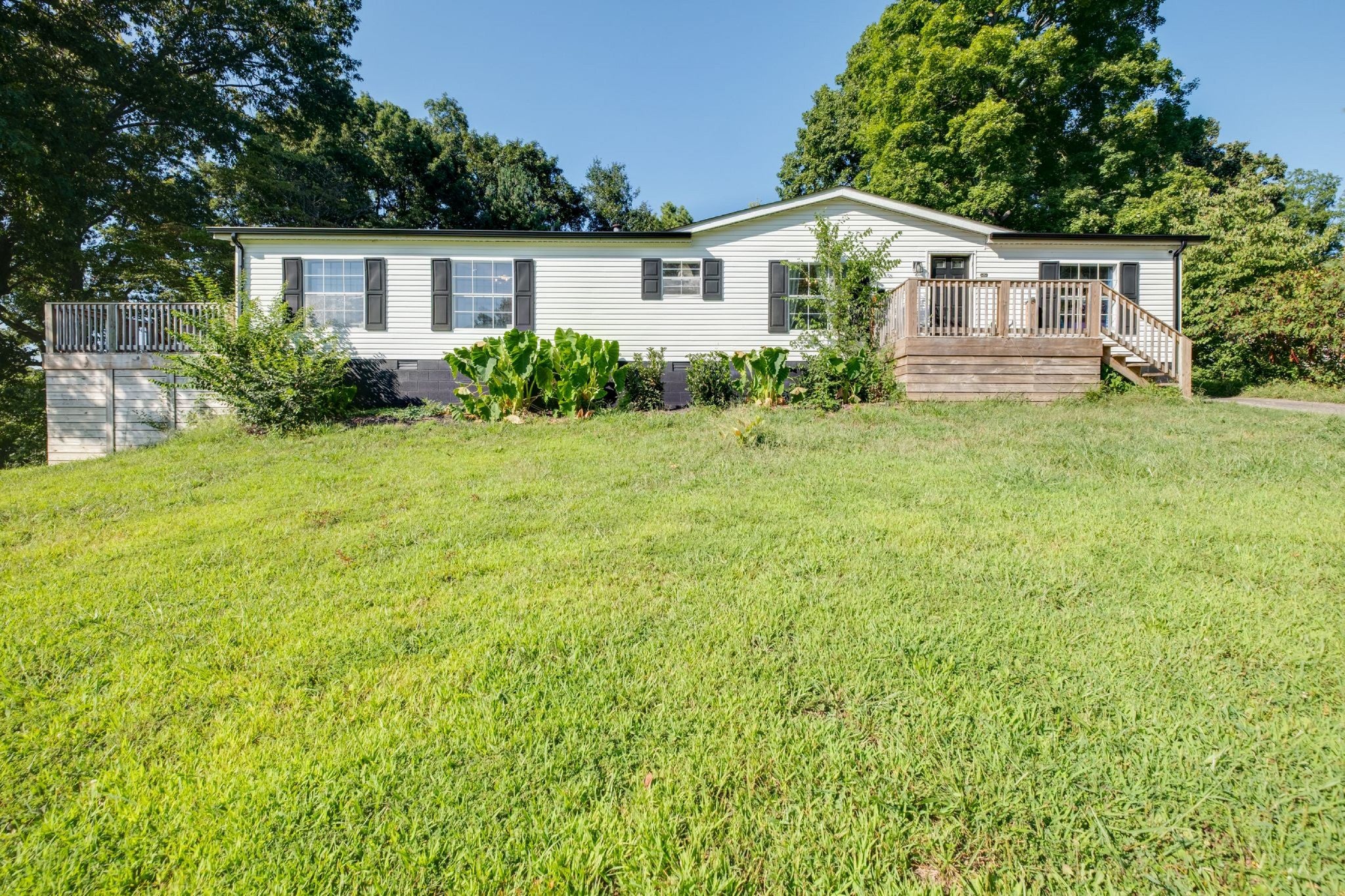 3803 Old Greenbrier Pike — photo