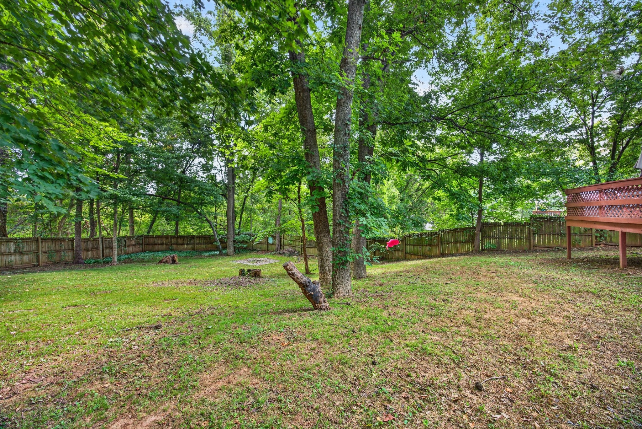 313 Lafayette Point Cir — photo