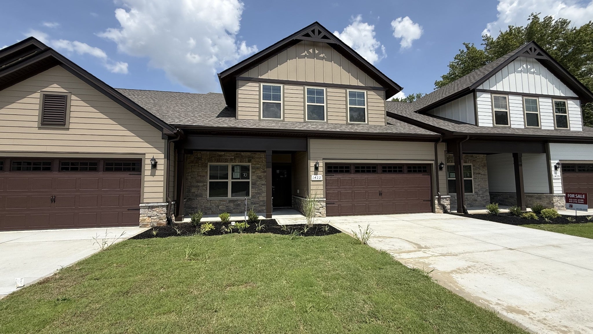 1422 Suzanne Drive — photo