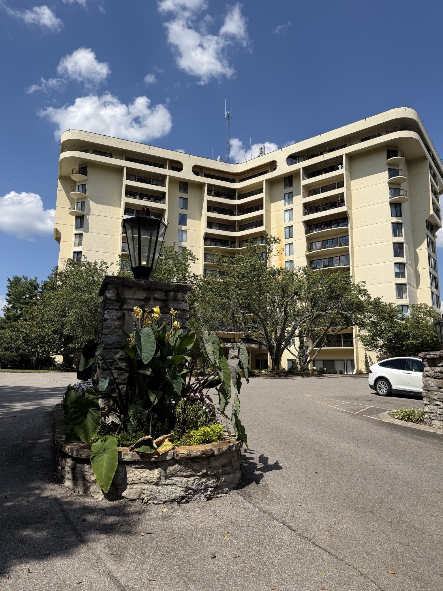6666 Brookmont Ter 906 — photo