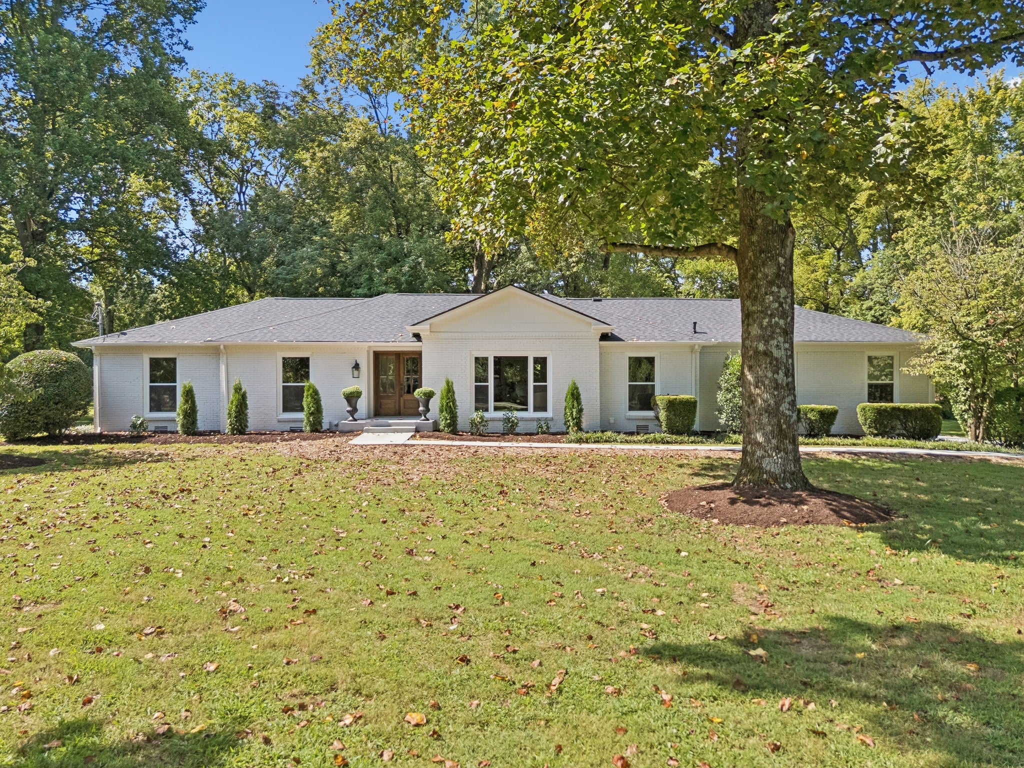 8113 Warner Rd — photo