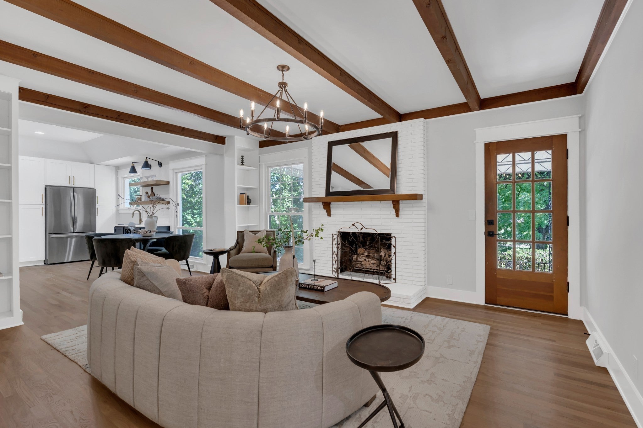 608 Hill Rd — photo