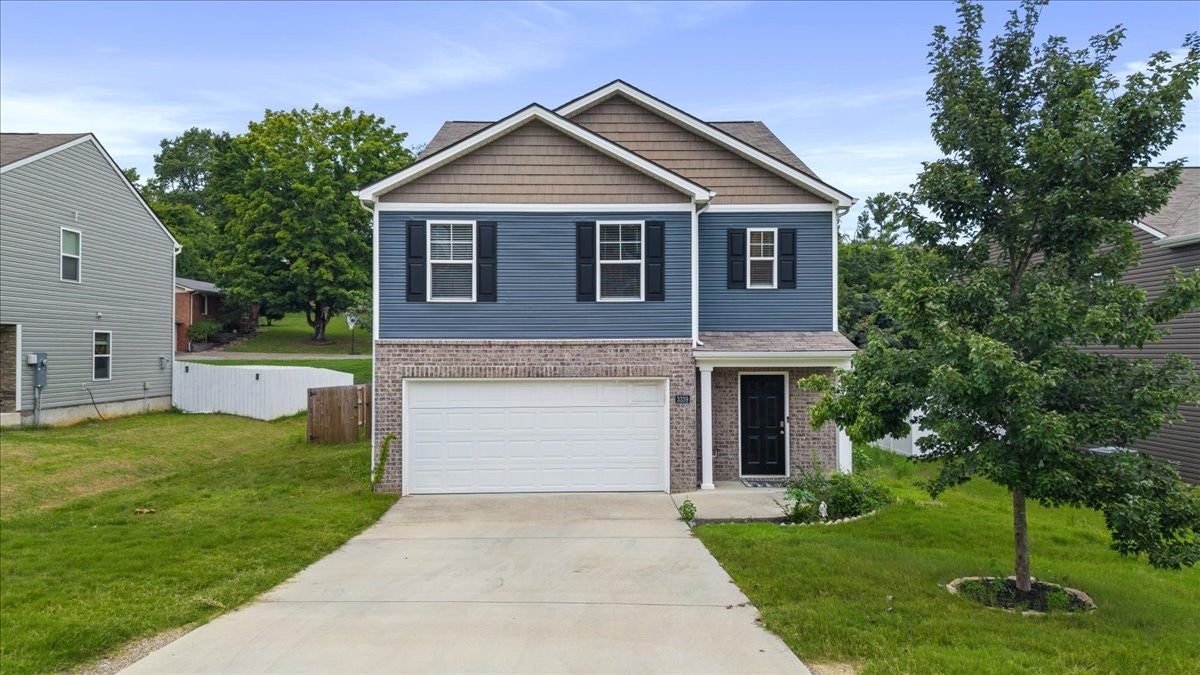 3339 Serenity Dr NE — photo